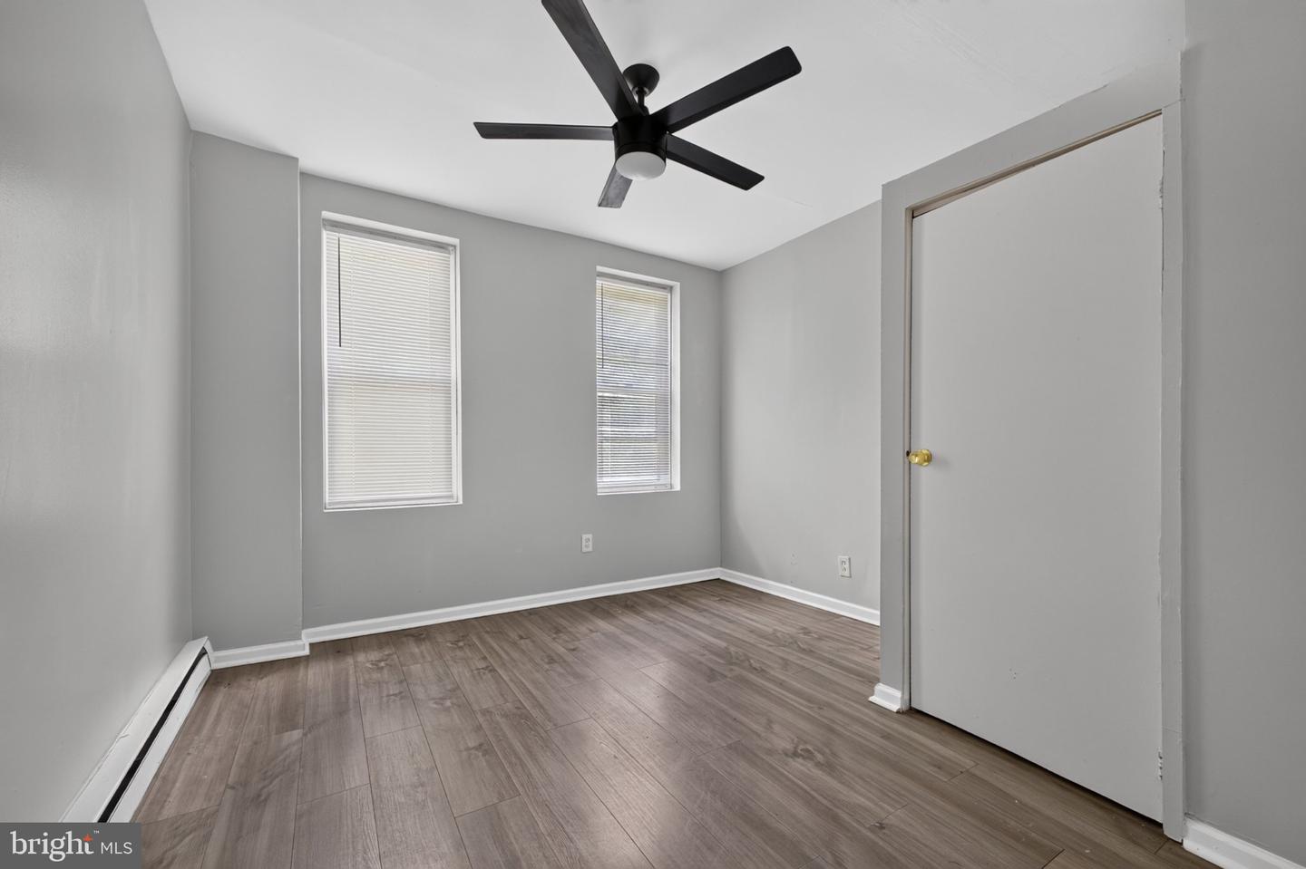 2721 W Lehigh Ave Property Photo 24