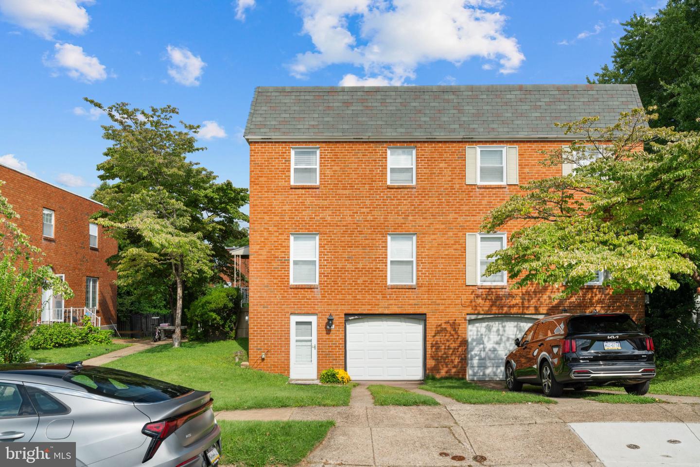 105 Rennard Ter Property Photo 1