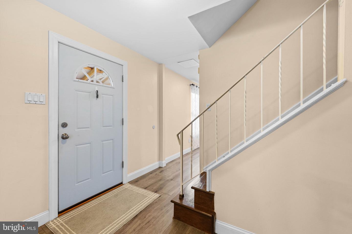 105 Rennard Ter Property Photo 8