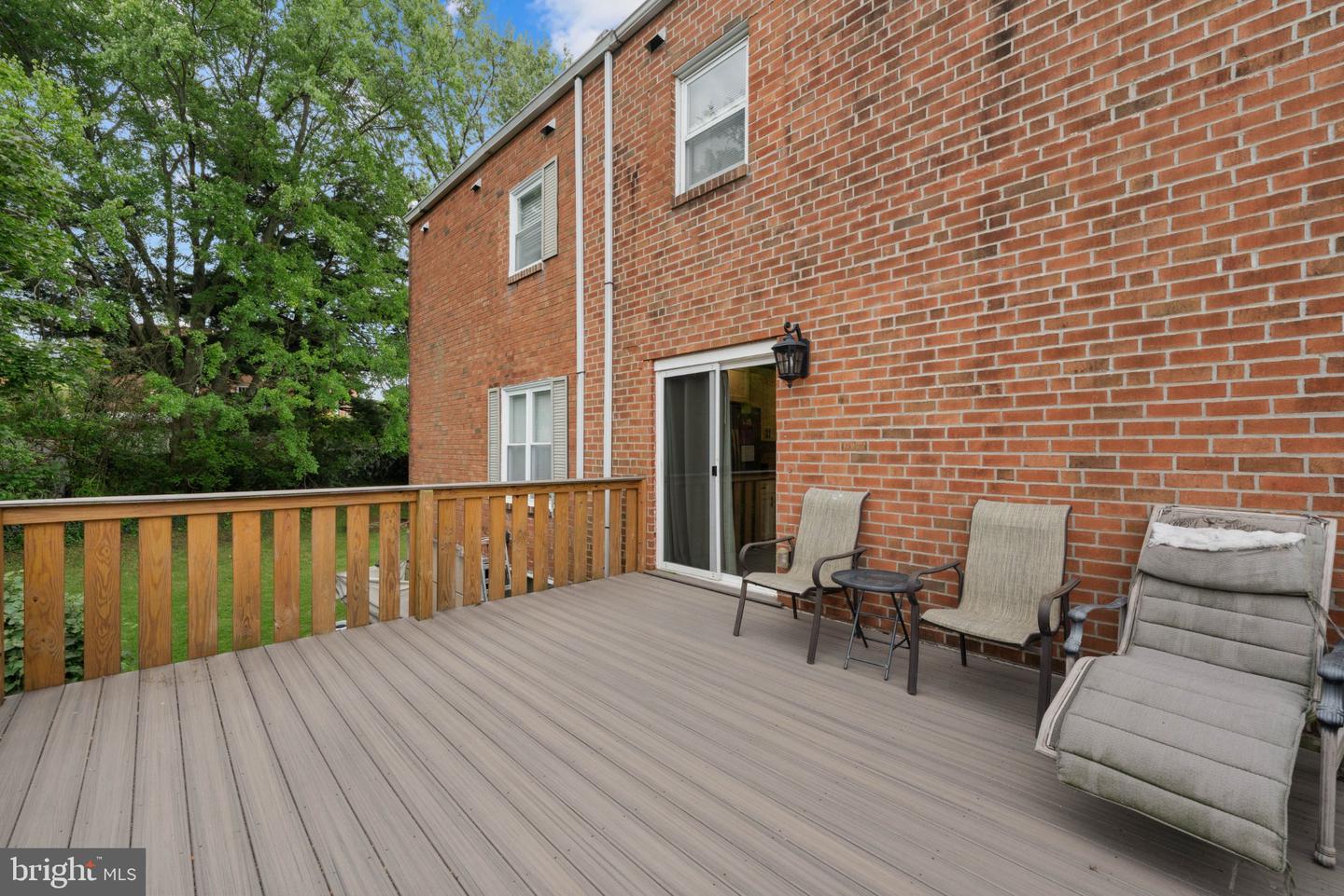 105 Rennard Ter Property Photo 15
