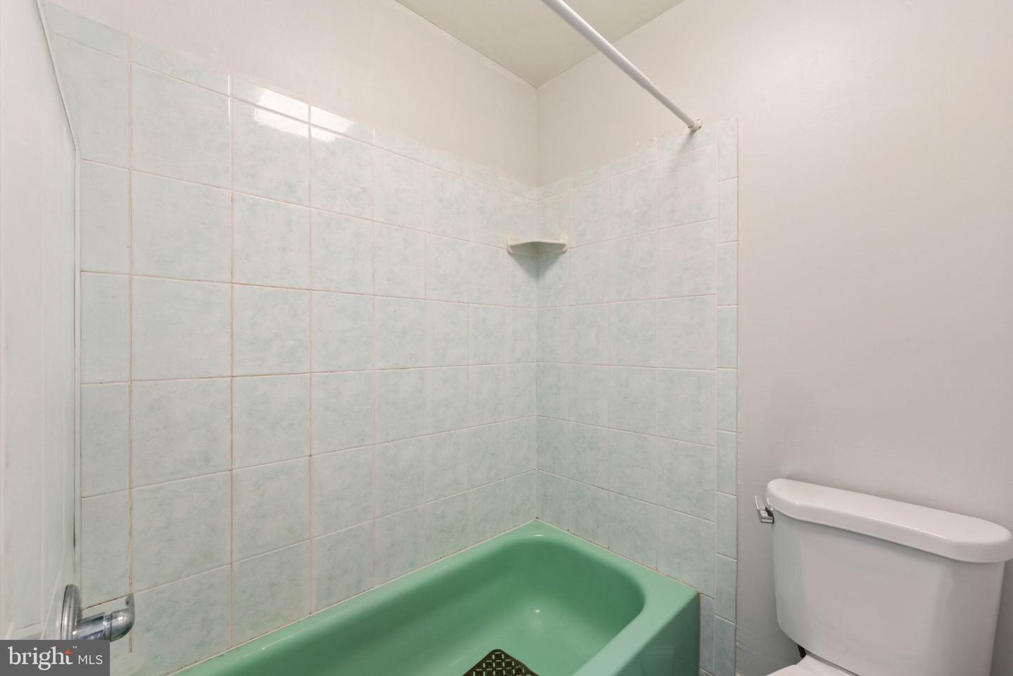 105 Rennard Ter Property Photo 26
