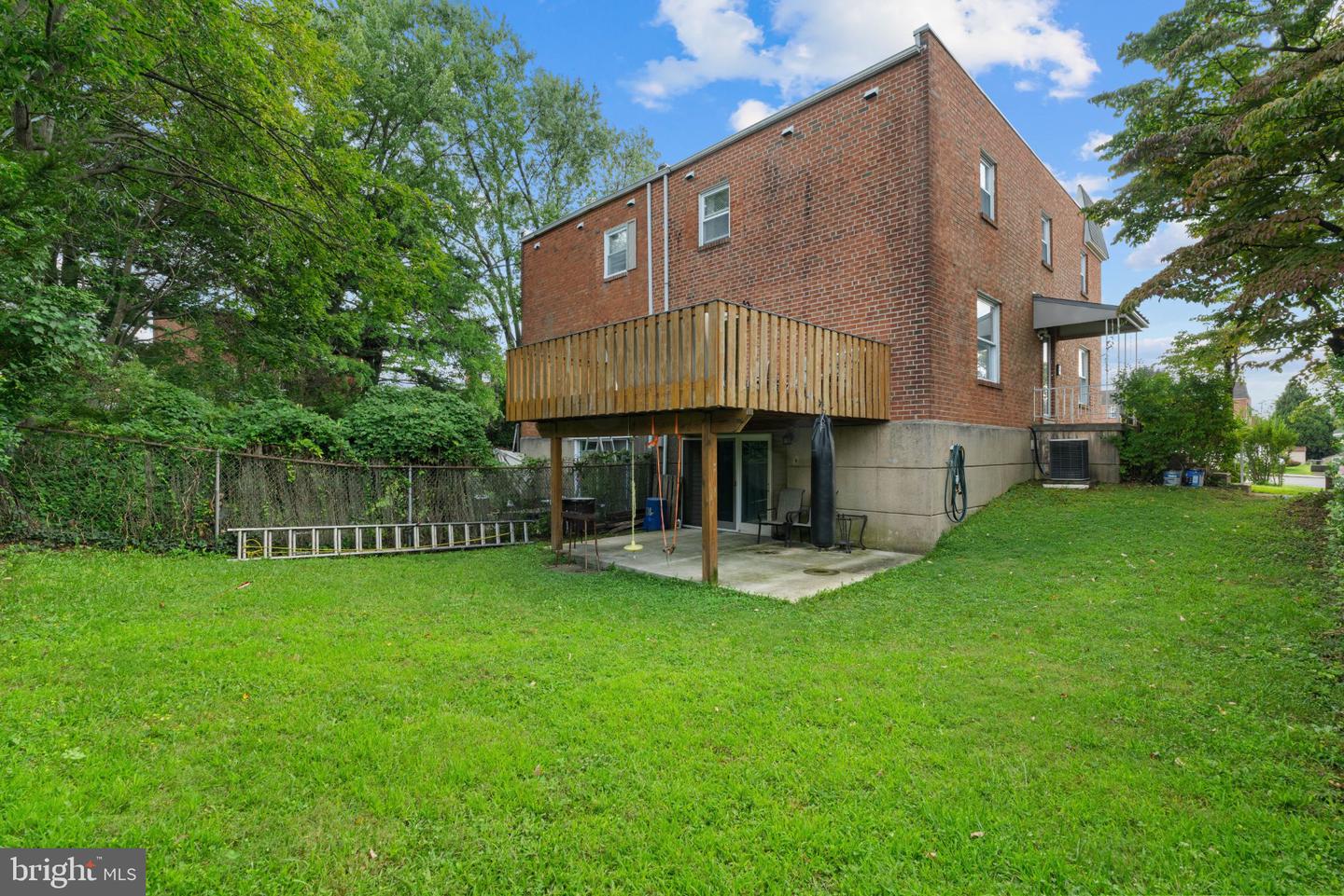 105 Rennard Ter Property Photo 34