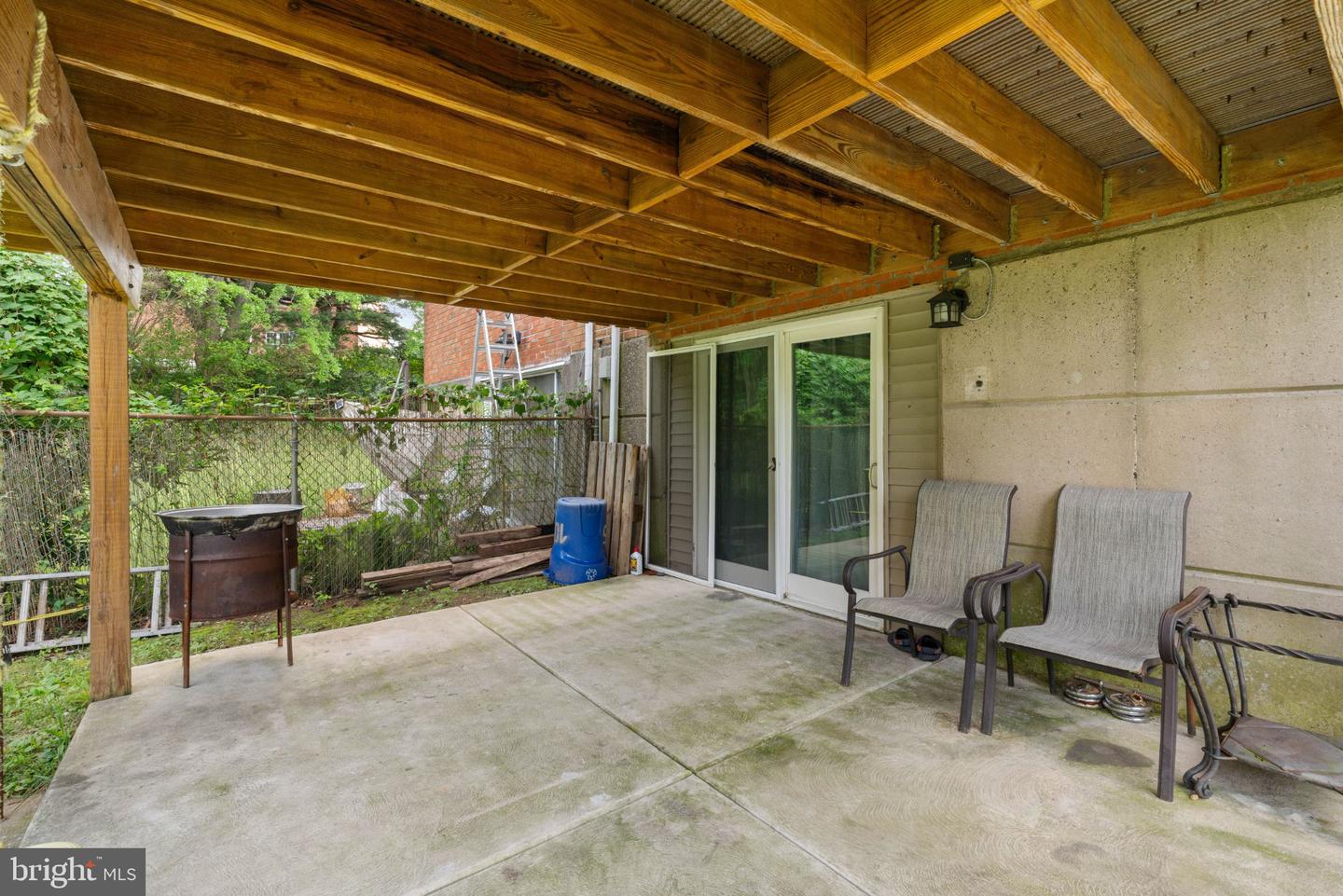 105 Rennard Ter Property Photo 35