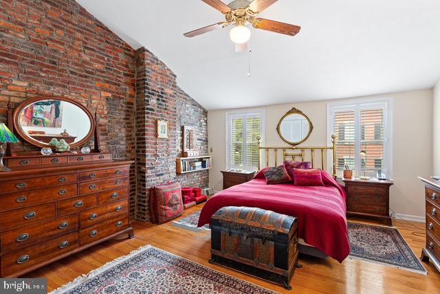 2343 Perot St Property Photo 27