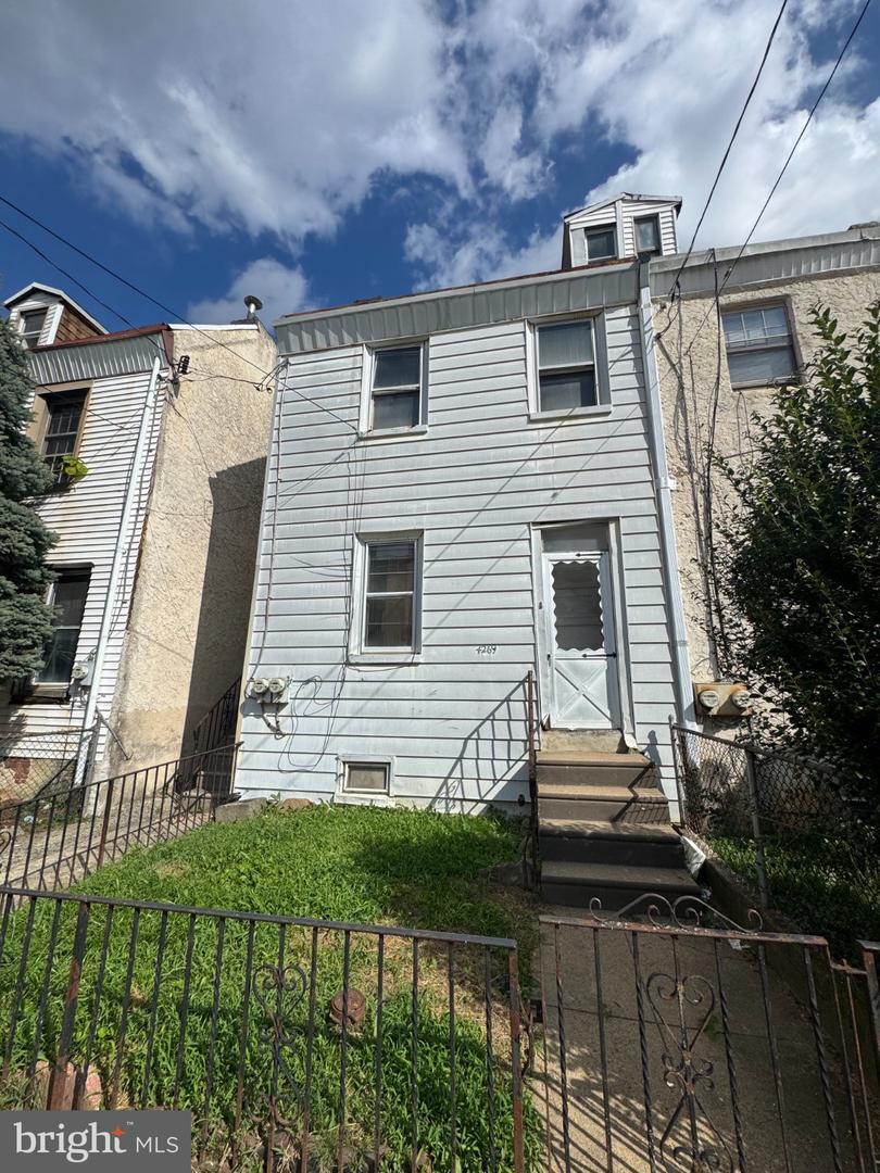 4269 Paul St Property Photo 1