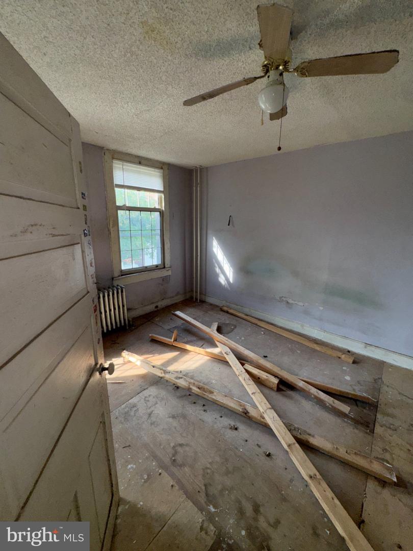 4271 Paul St Property Photo 30