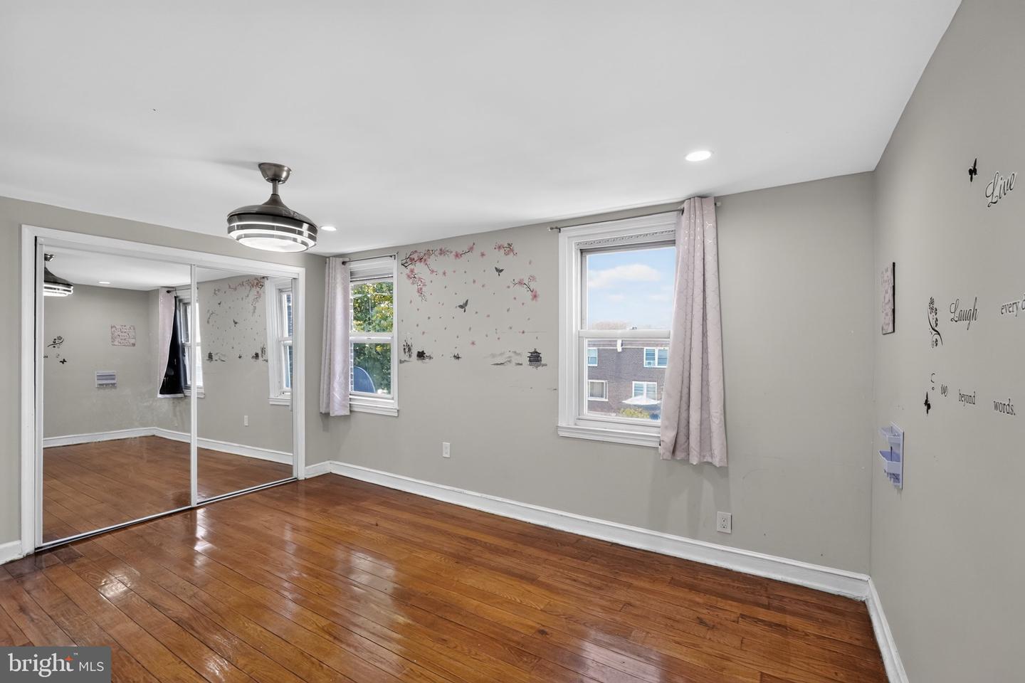 8081 Fayette St Property Photo 10