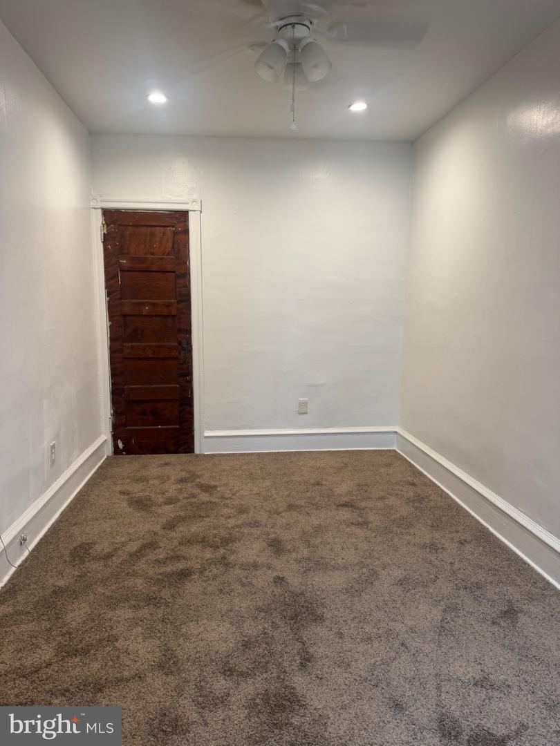 5403 Thomas Ave Property Photo 24