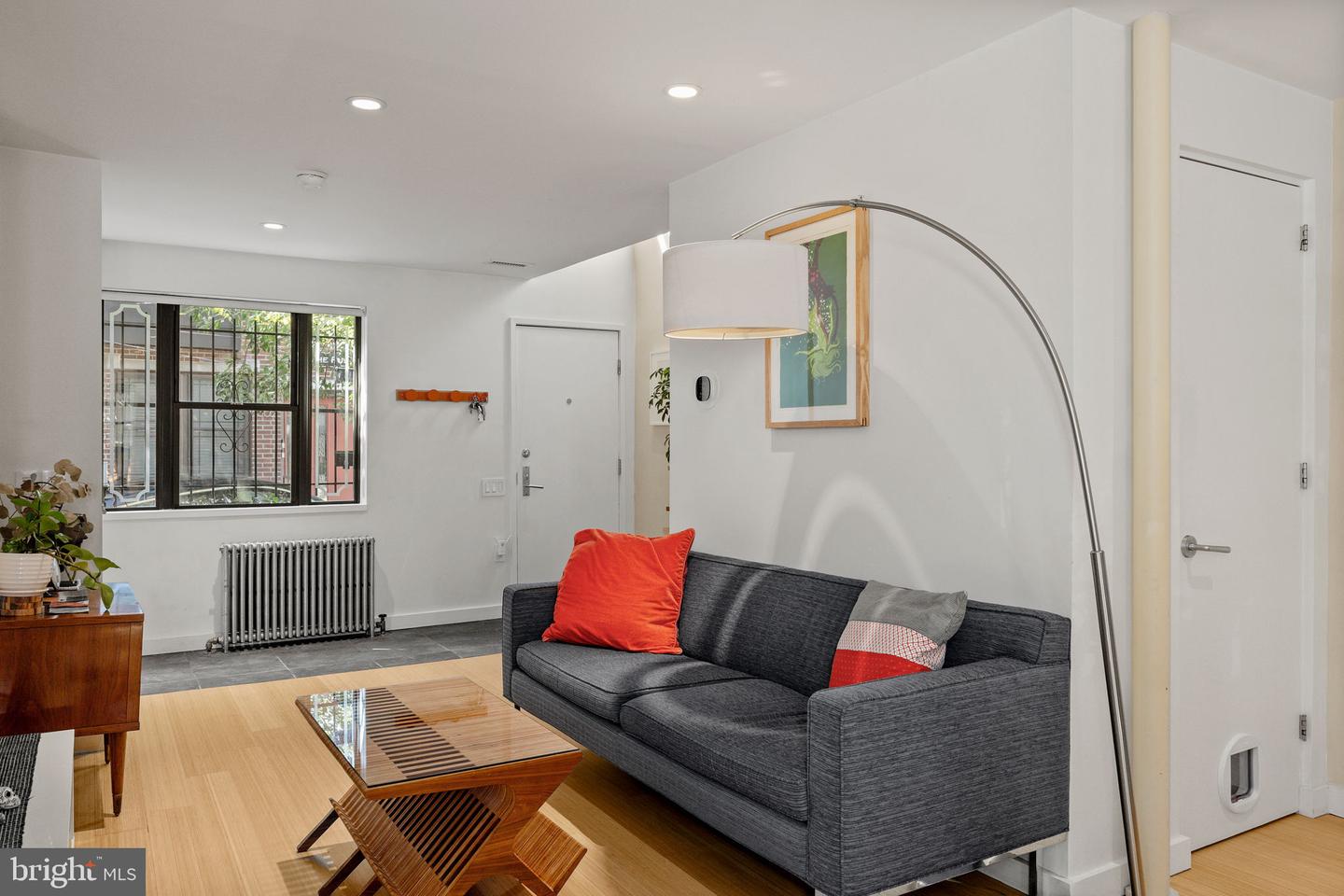 601 Fulton St Property Photo 4