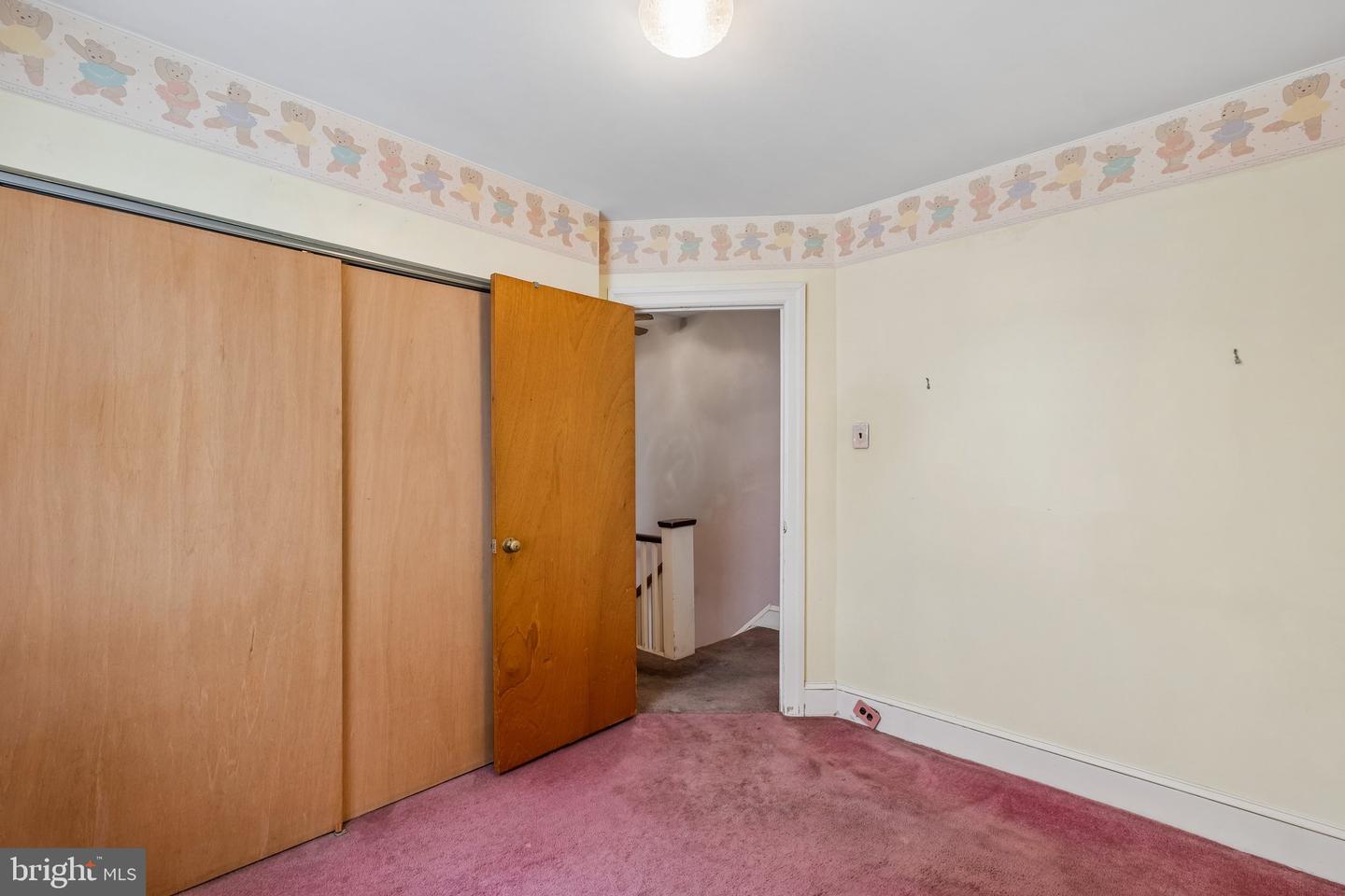 2559 E Ann St Property Photo 22