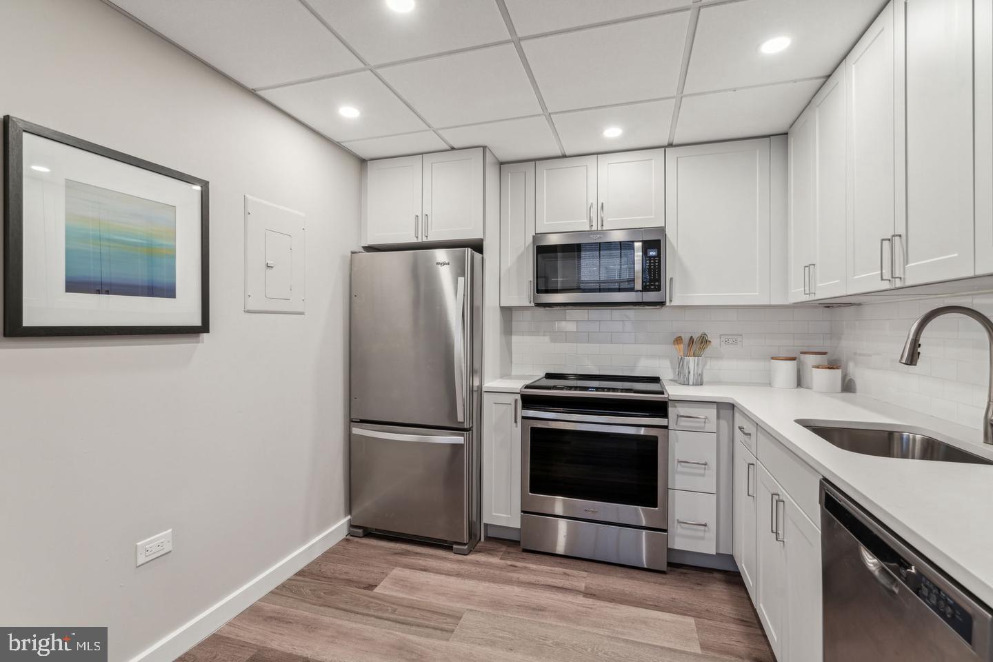 875 Sansom Street #1231 Property Photo 10