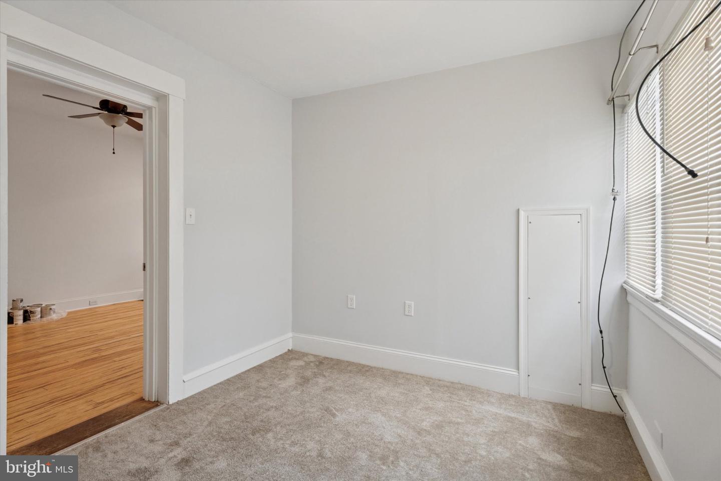 448 Roxborough Ave #1 Property Photo 12