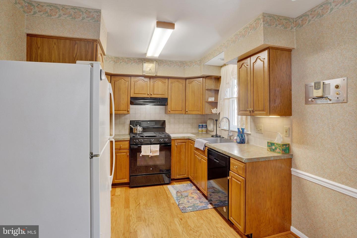 1243 Stanwood St Property Photo 38
