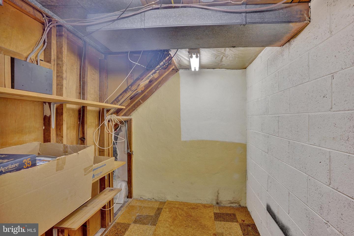 1243 Stanwood St Property Photo 58
