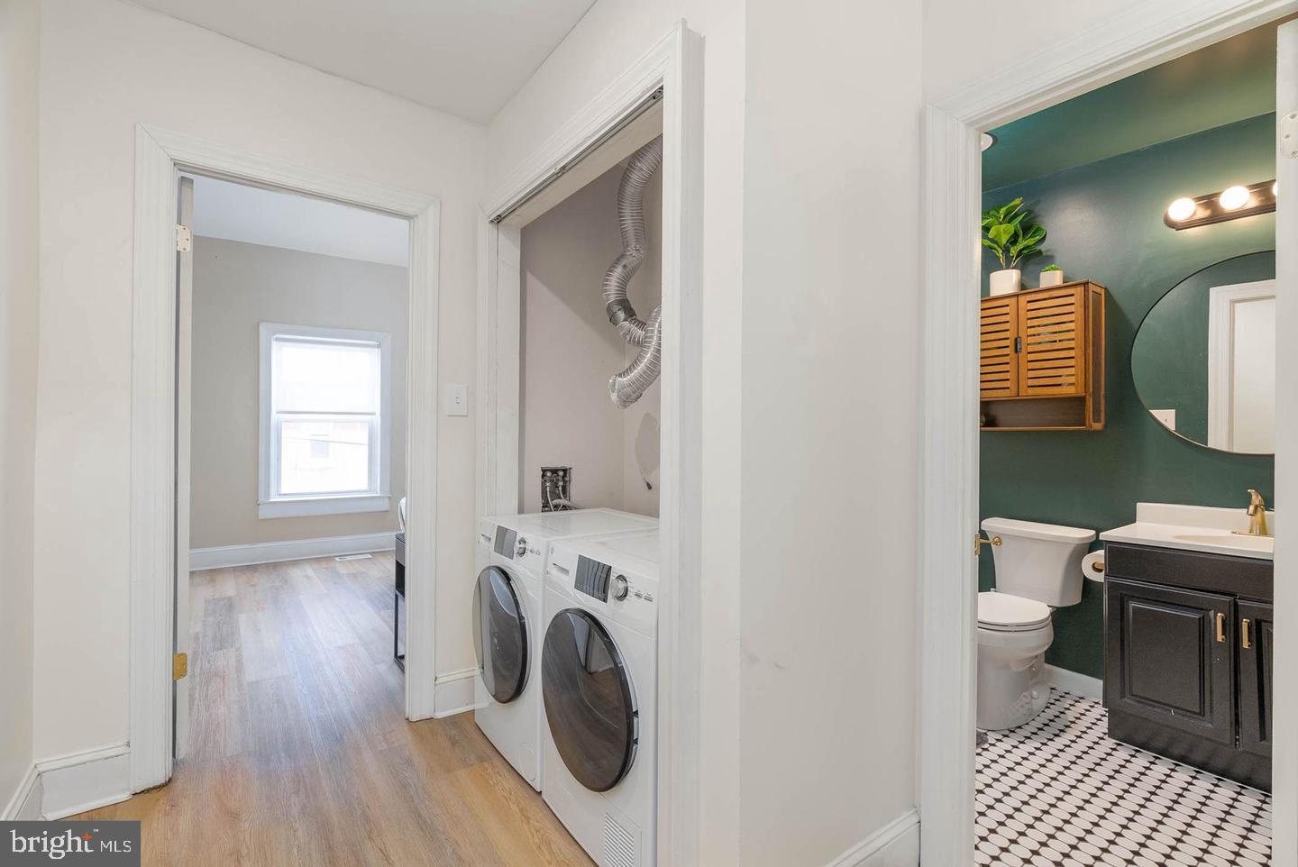 558 N 16th St #3 Property Photo 17