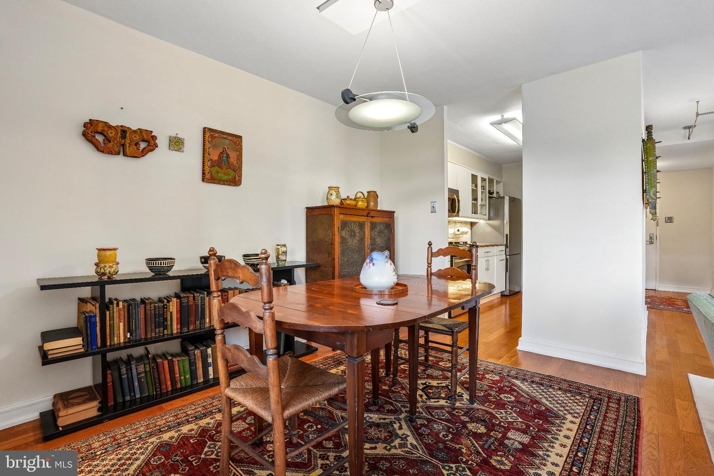 604 S Washington Sq #416 Property Photo 10