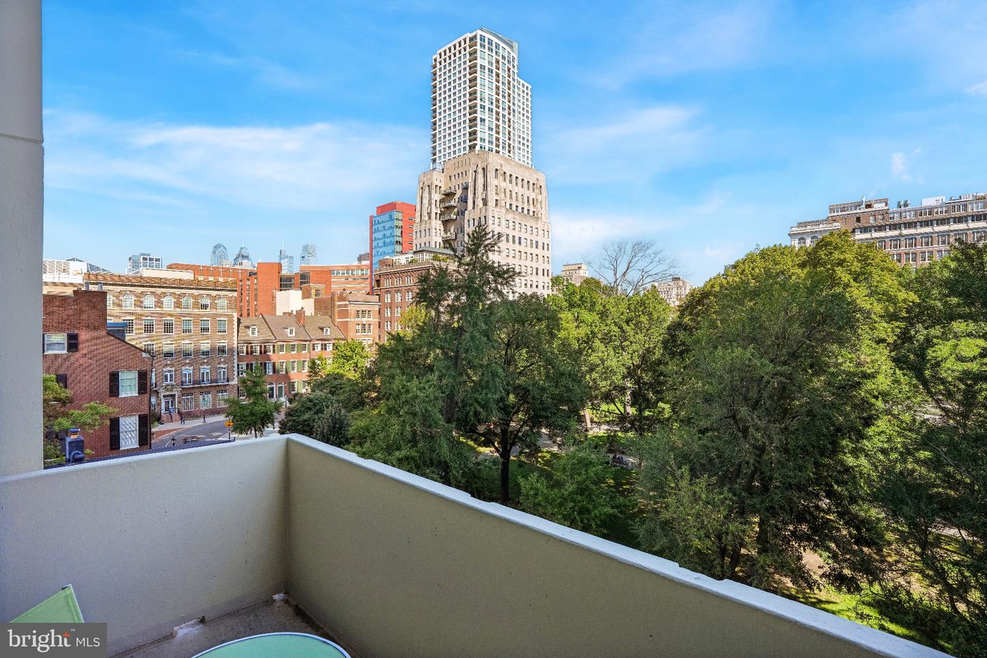 604 S Washington Sq #416 Property Photo 22