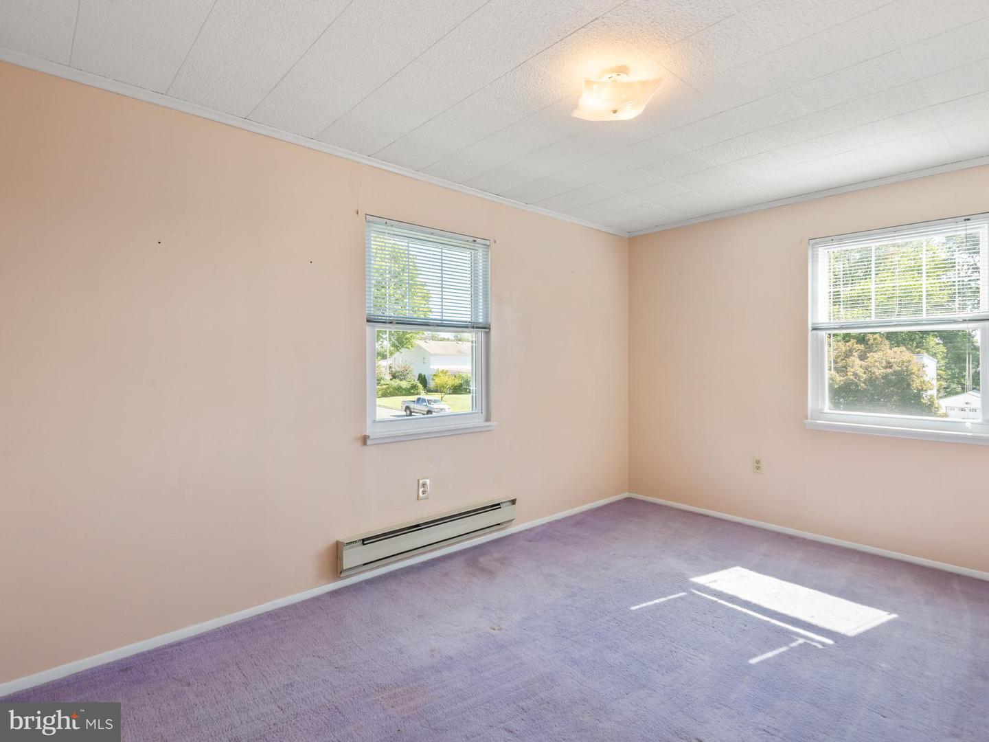 9818 Woodfern Rd Property Photo 31
