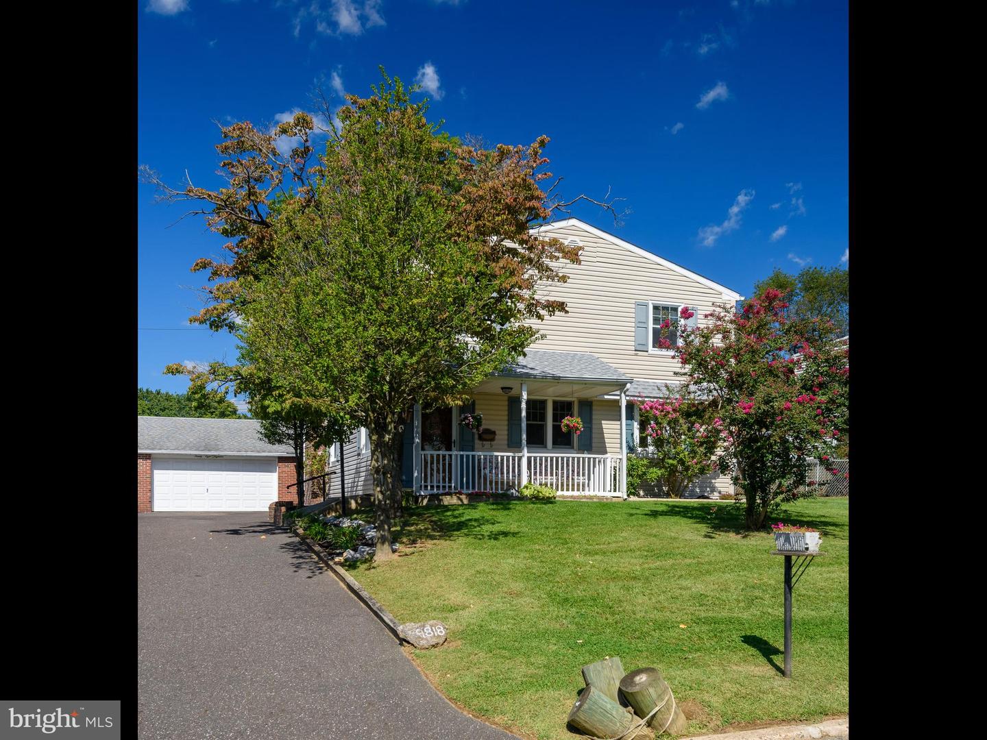 9818 Woodfern Rd Property Photo 37