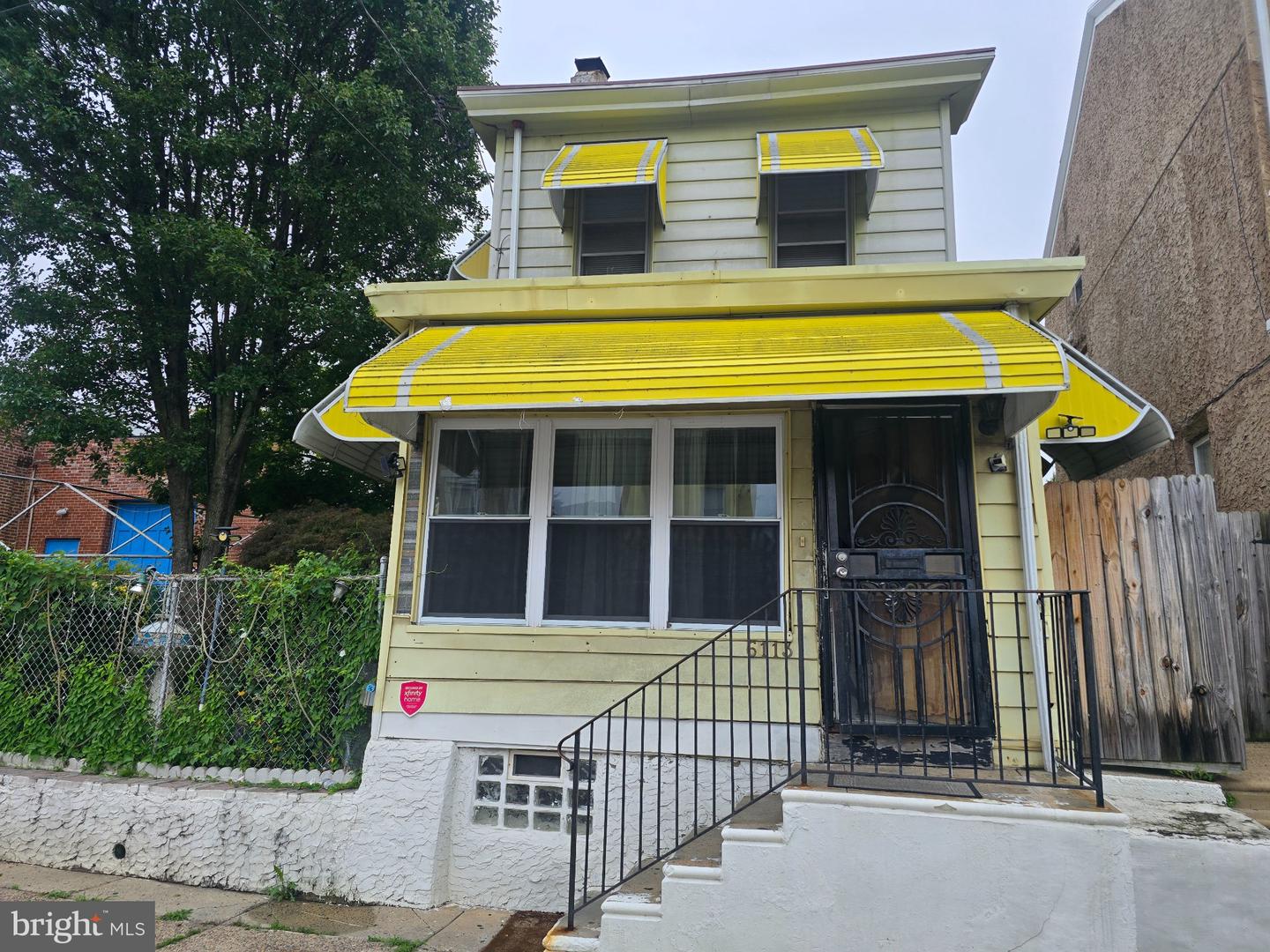 6113 N Lambert St Property Photo 5