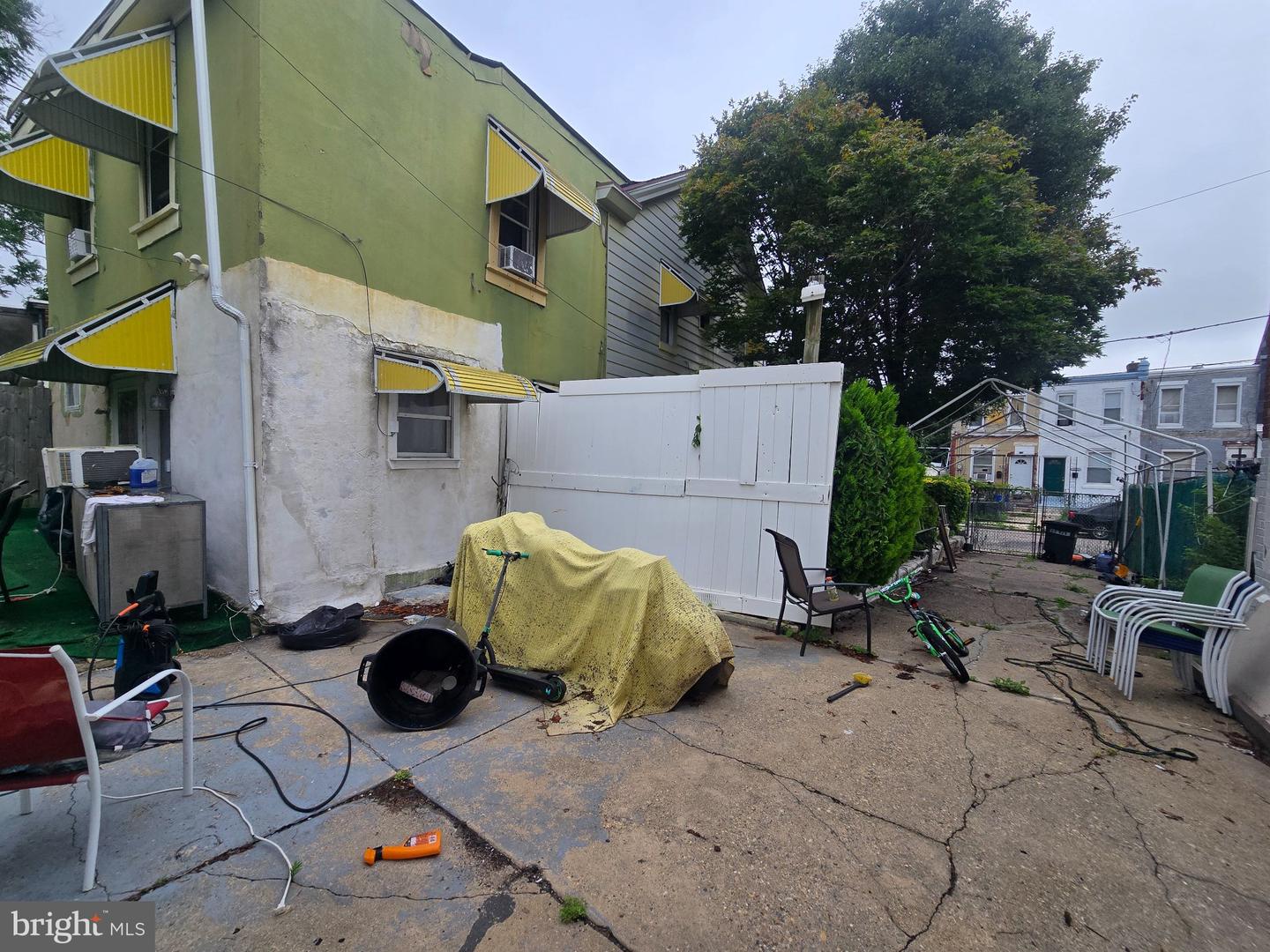 6113 N Lambert St Property Photo 19