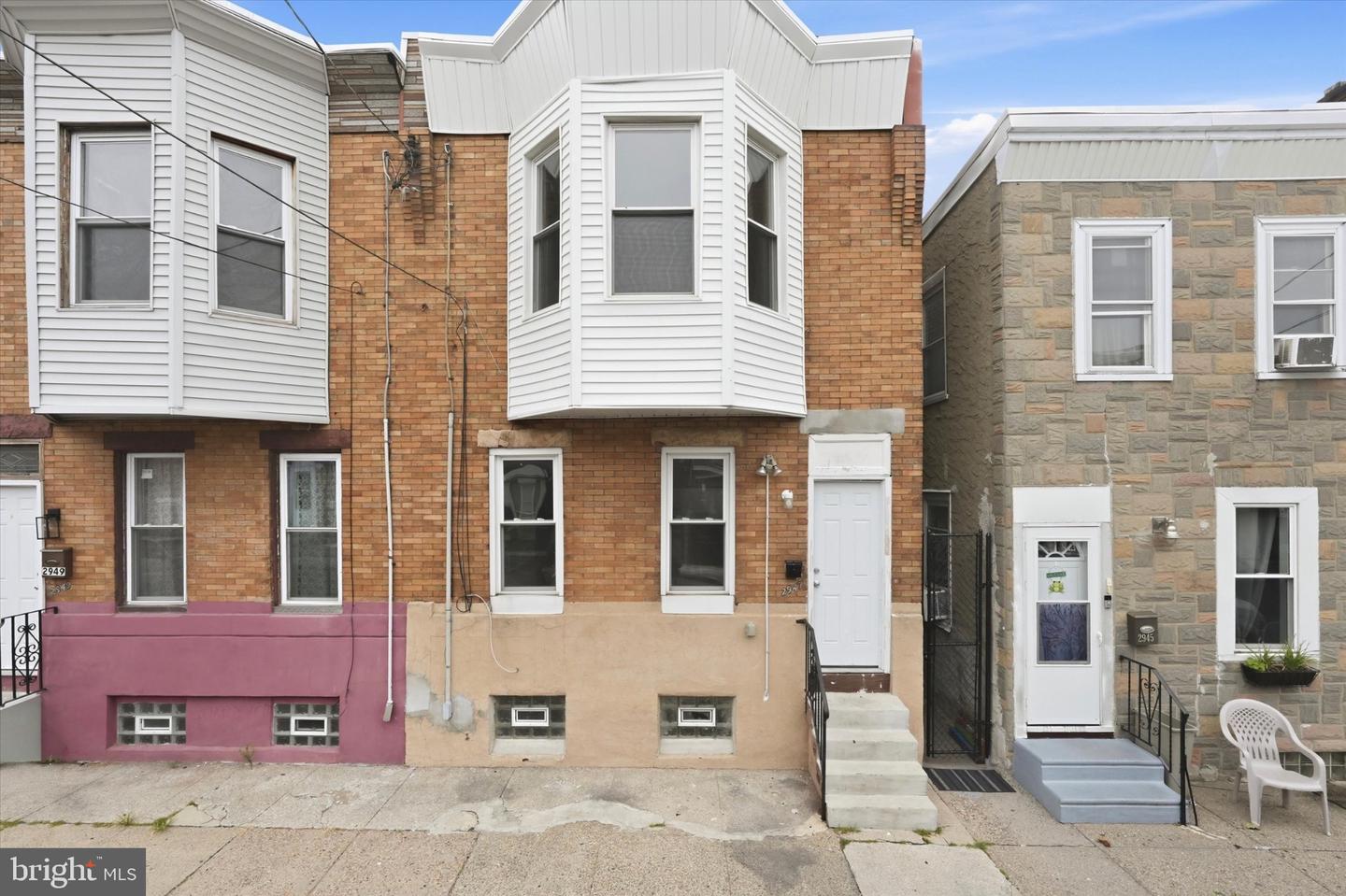 2947 Rorer St Property Photo 6
