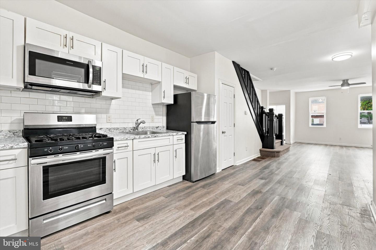 2947 Rorer St Property Photo 14