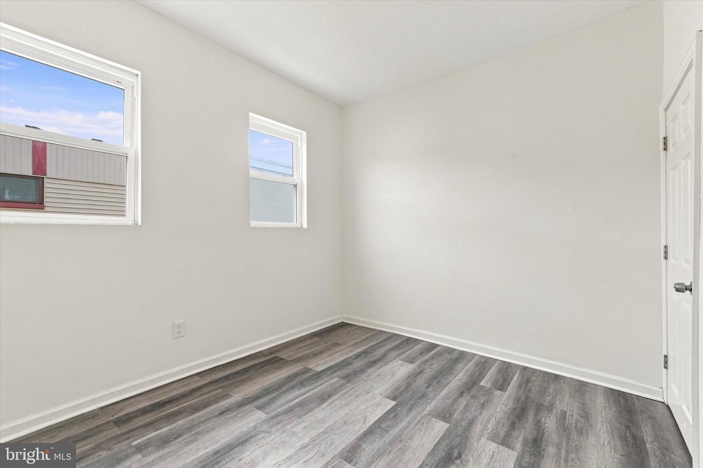 2947 Rorer St Property Photo 21