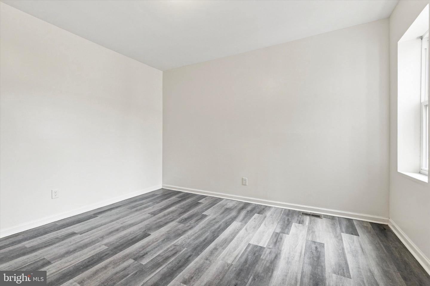 2947 Rorer St Property Photo 22