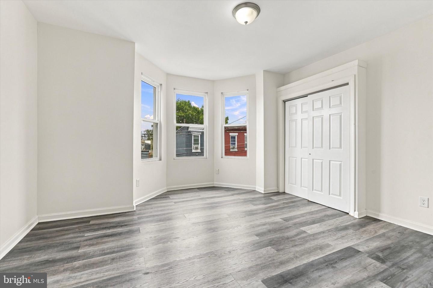 2947 Rorer St Property Photo 27