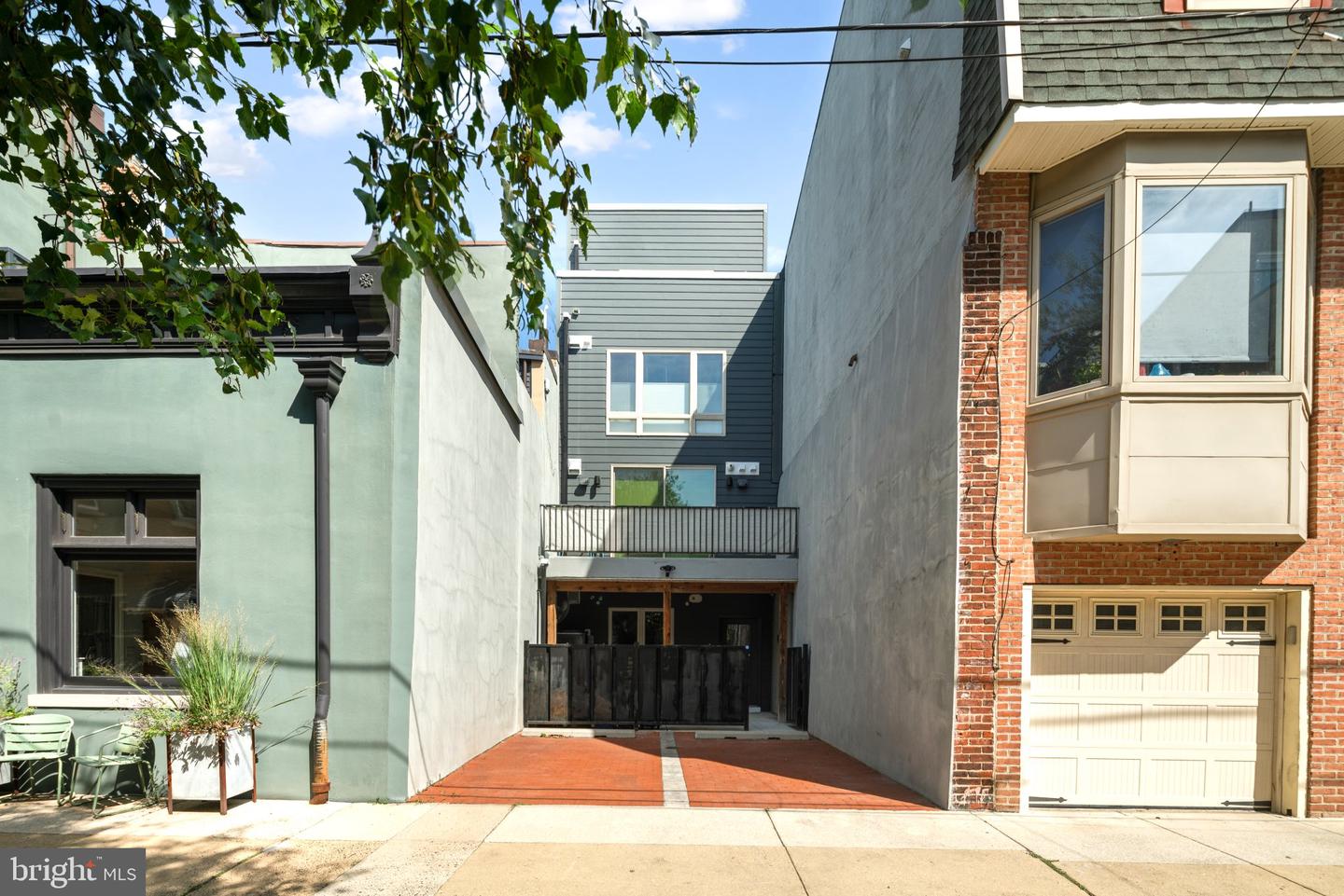 336 Monroe St #a Property Photo 8