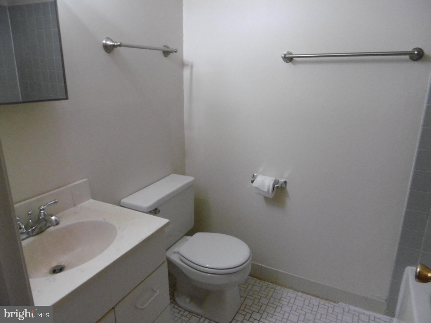 235 Parker Avenue Property Photo 17