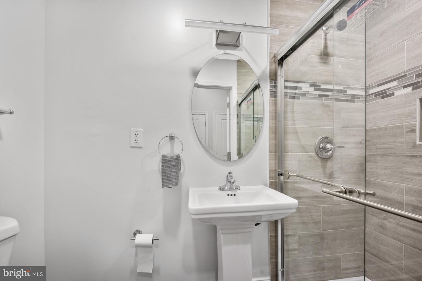 2662 Lefevre St Property Photo 9