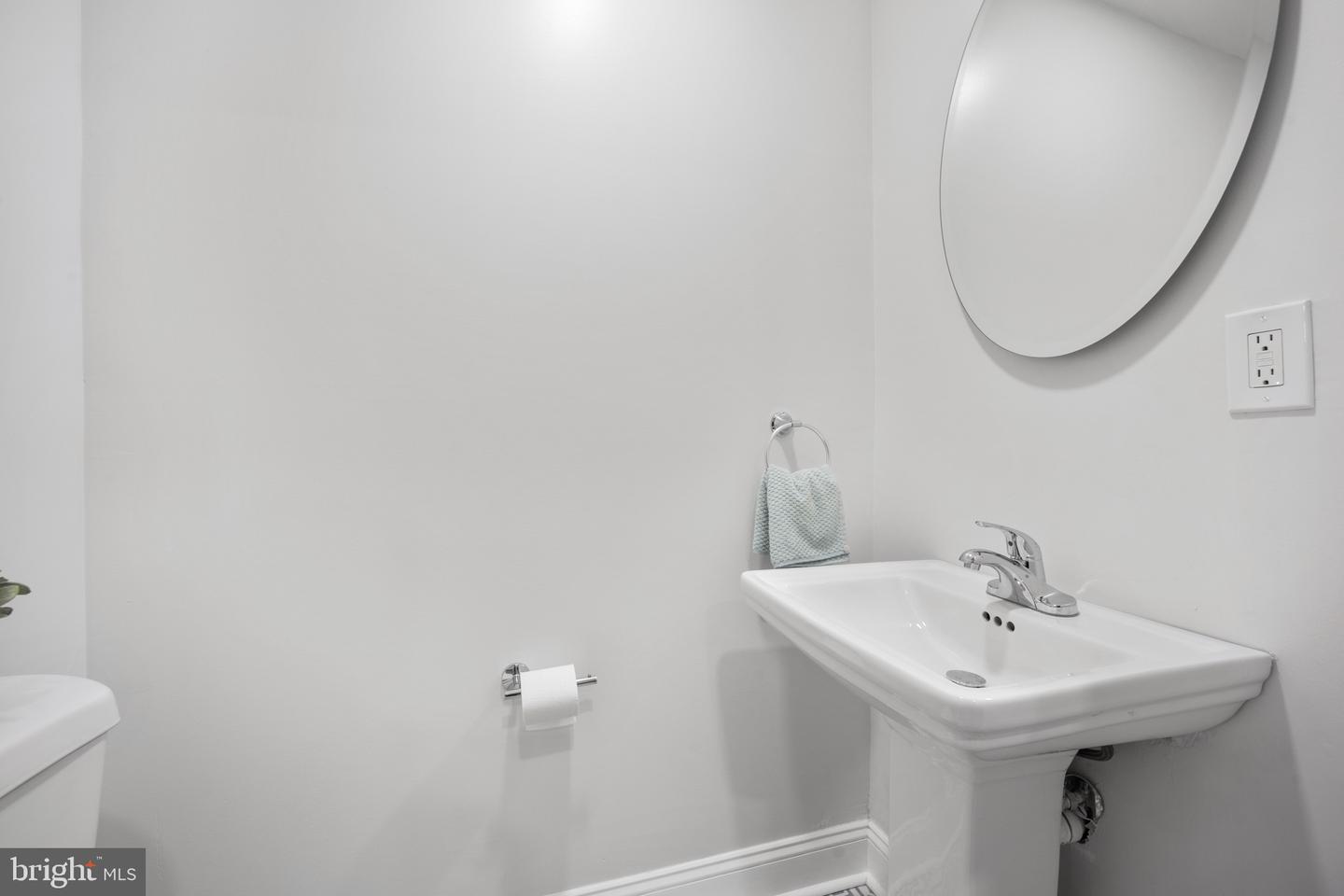 2662 Lefevre St Property Photo 12