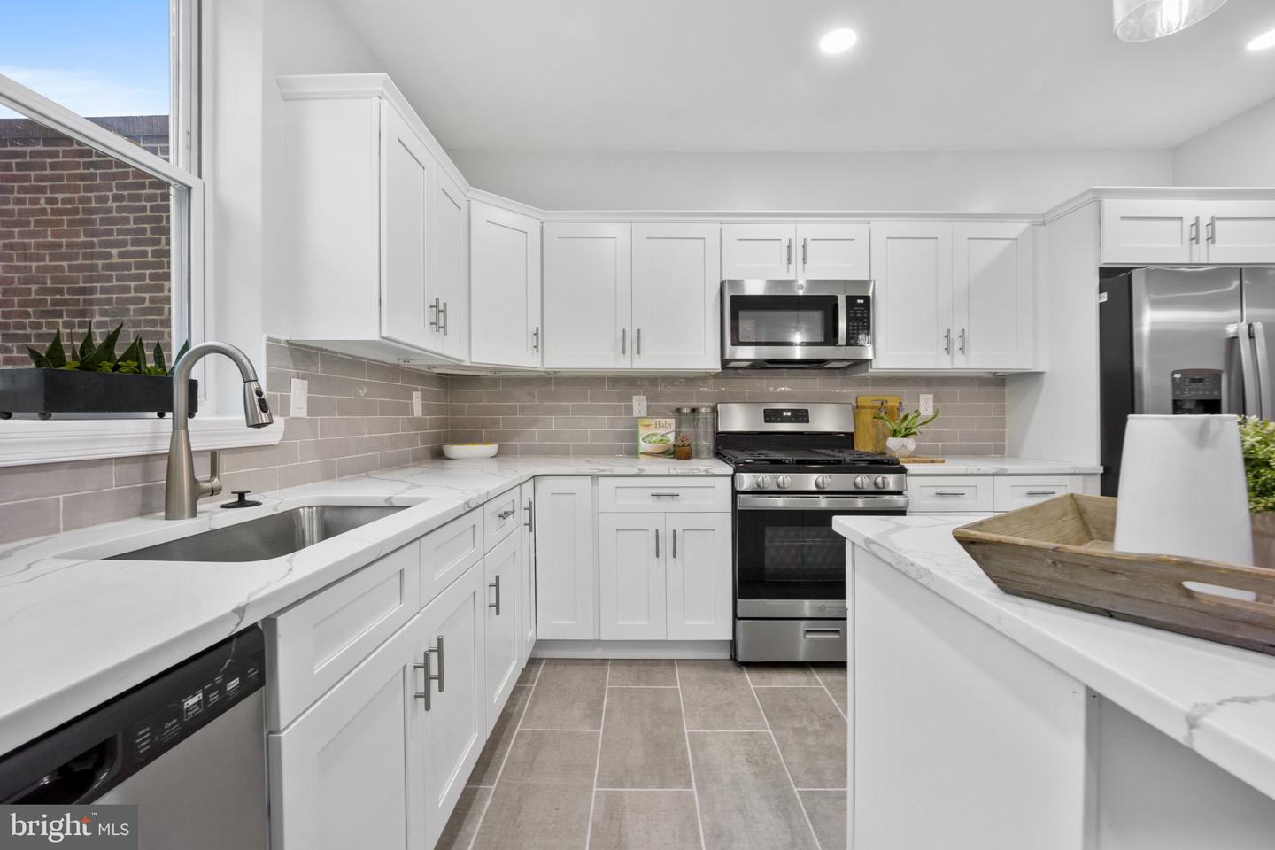 2662 Lefevre St Property Photo 16