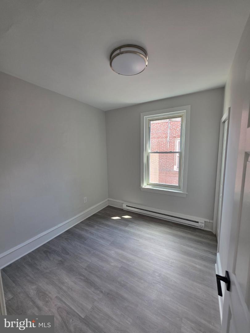 5028 N 13th St #3 Property Photo 16