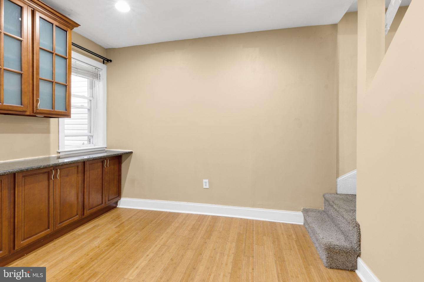2041 E Arizona St Property Photo 6