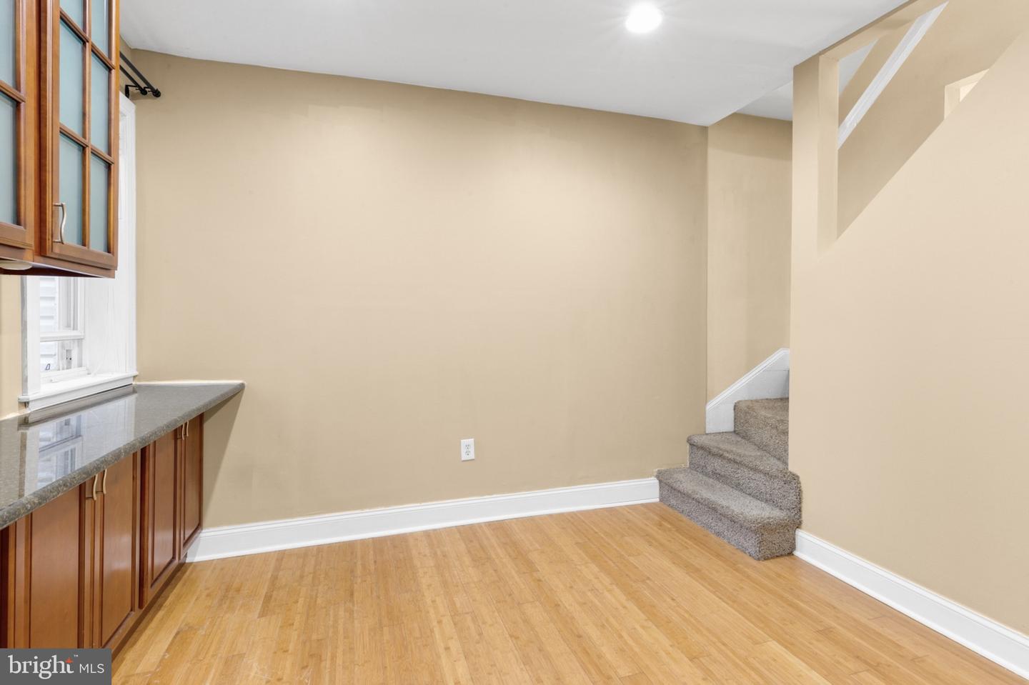 2041 E Arizona St Property Photo 7