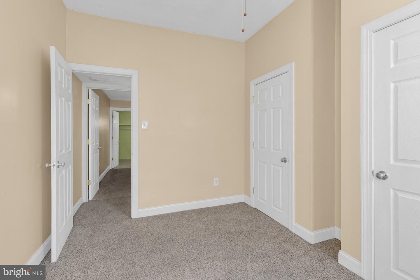2041 E Arizona St Property Photo 12