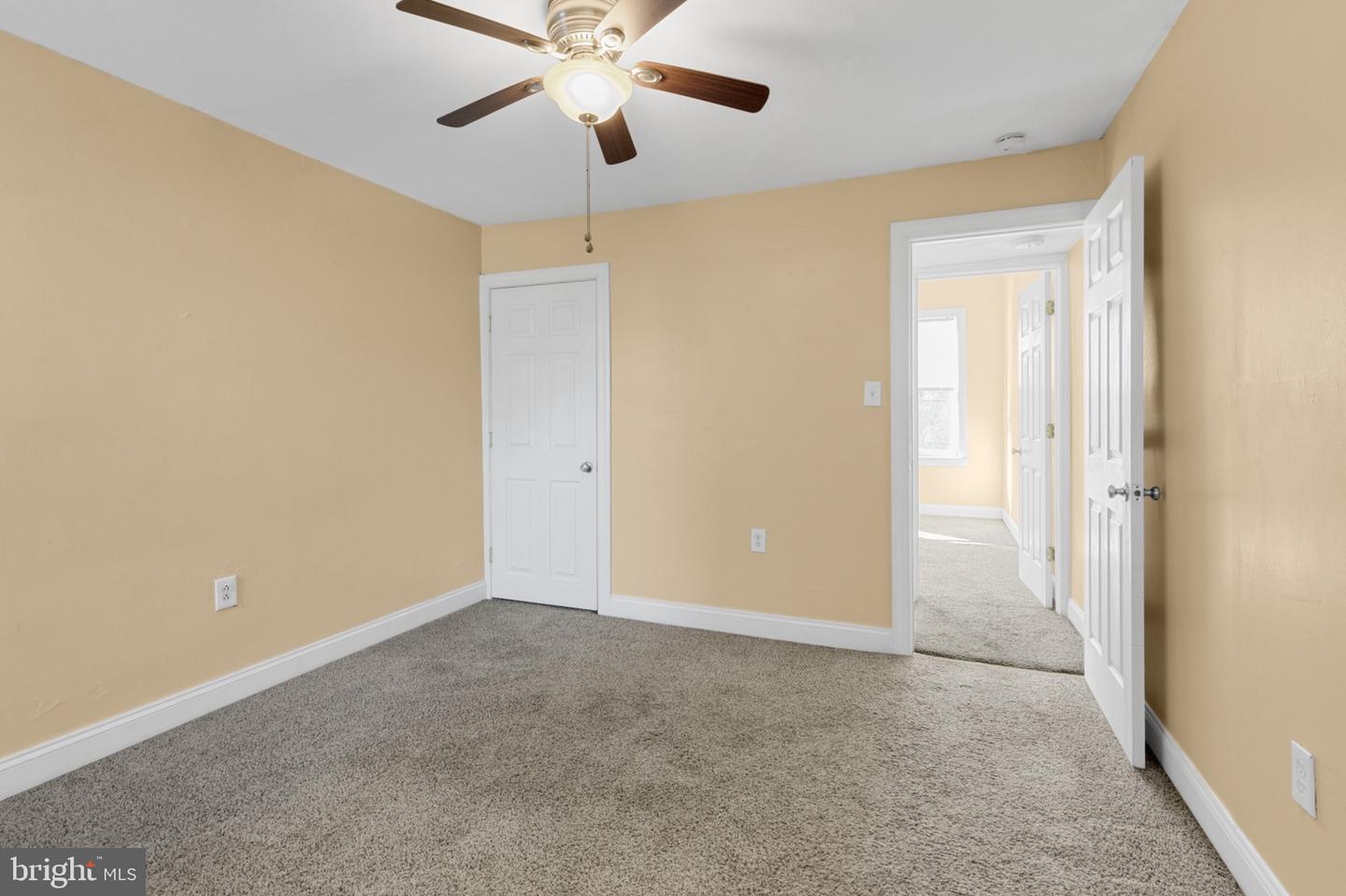 2041 E Arizona St Property Photo 17