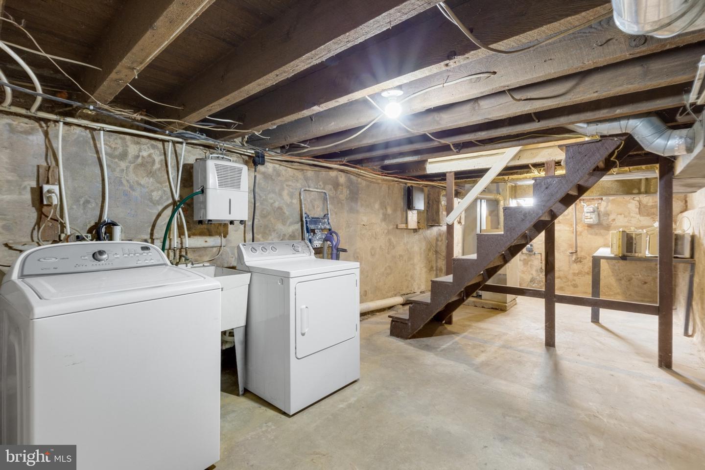 2041 E Arizona St Property Photo 20