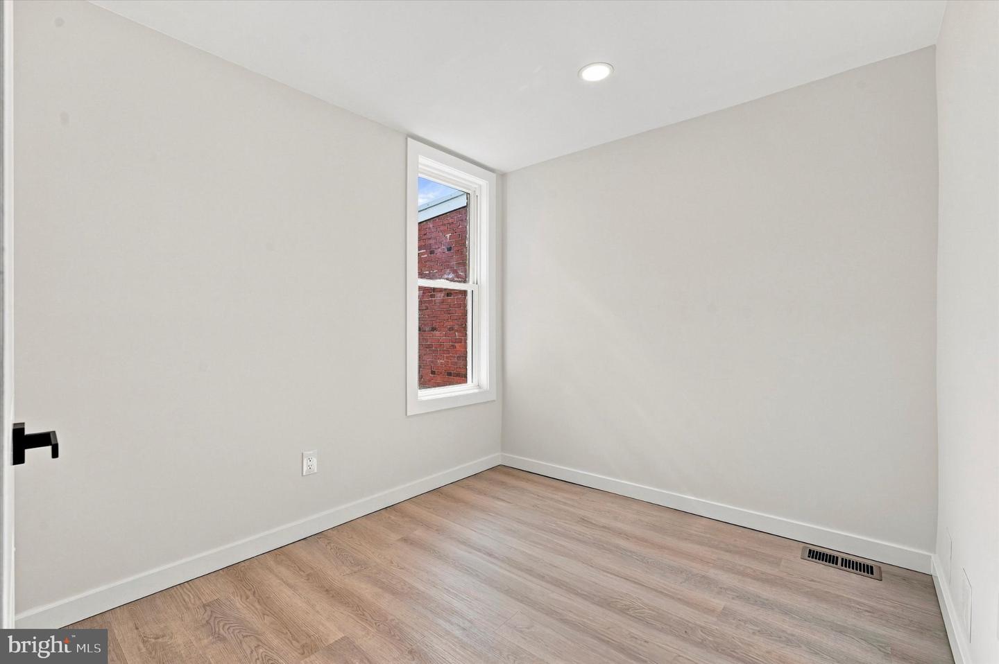 7810 Temple Rd Property Photo 18