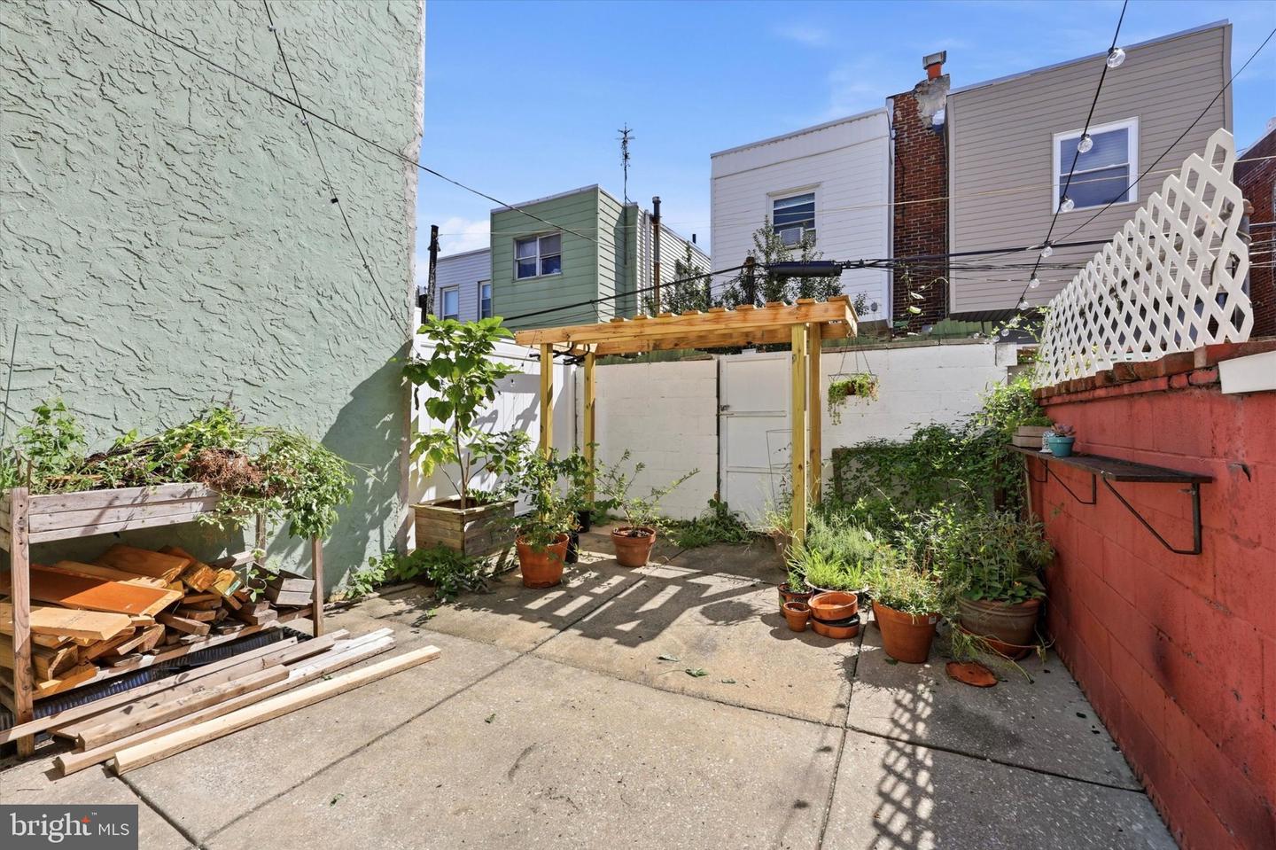 1122 Fitzgerald St Property Photo 25