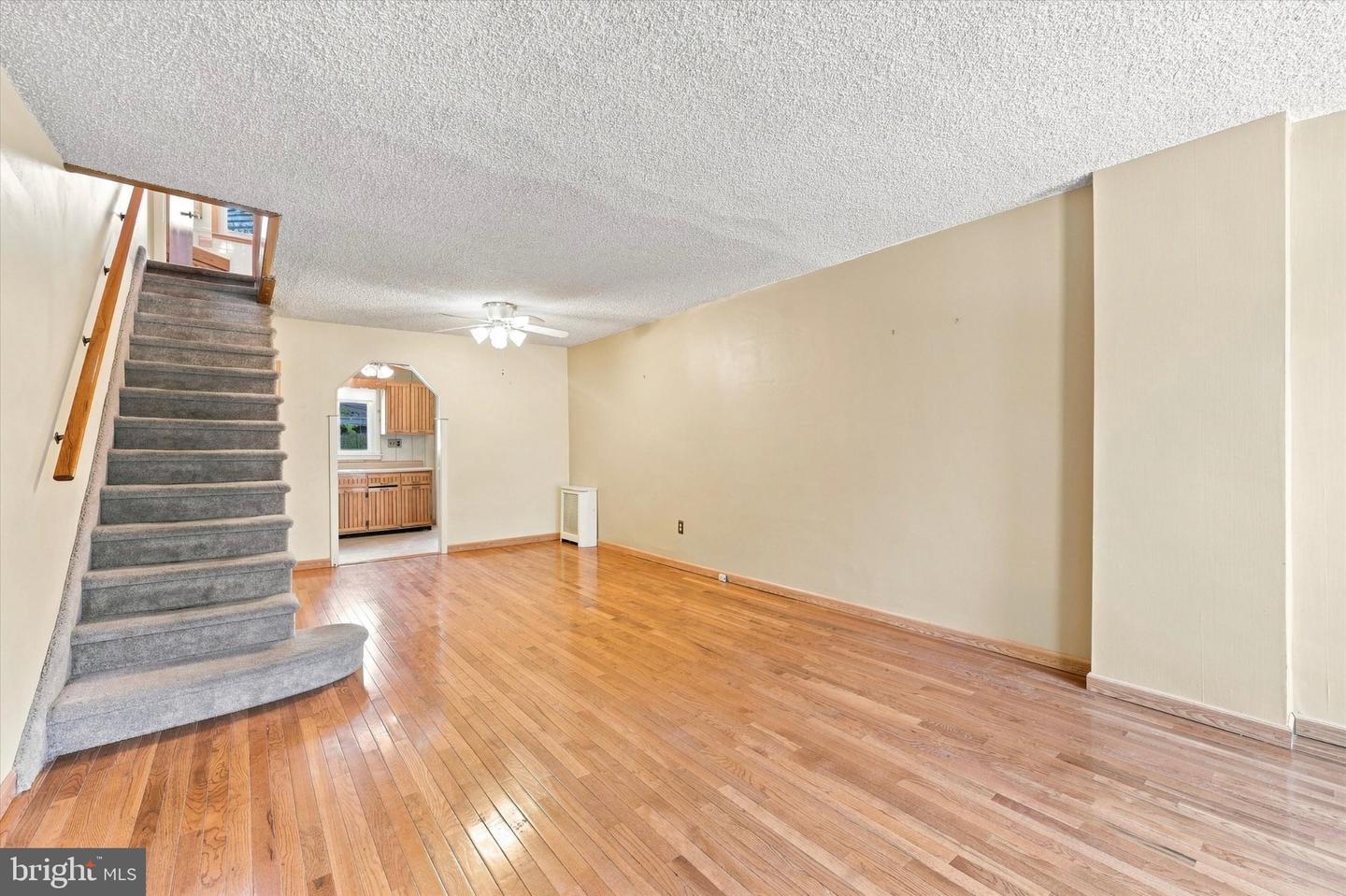 739 Mcclellan St Property Photo 6