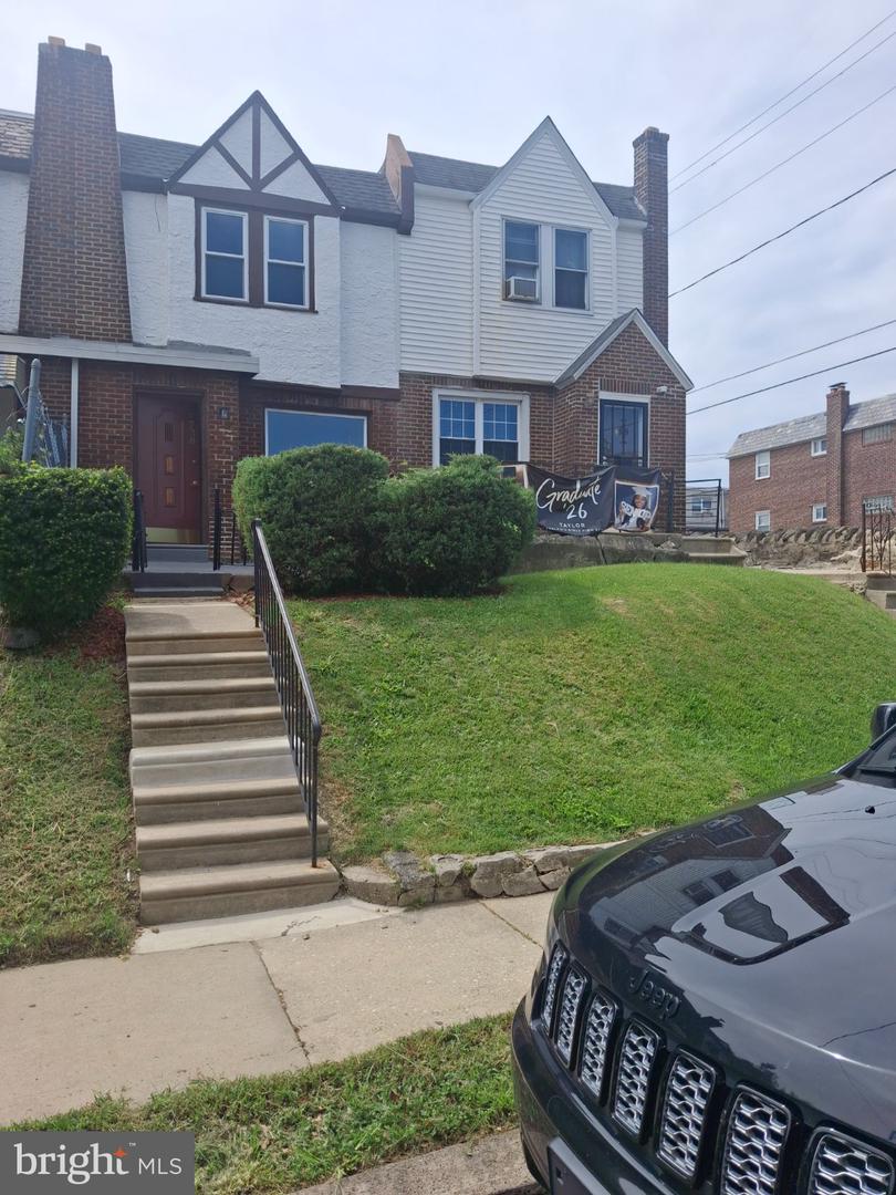 7738 Fayette St Property Photo 1