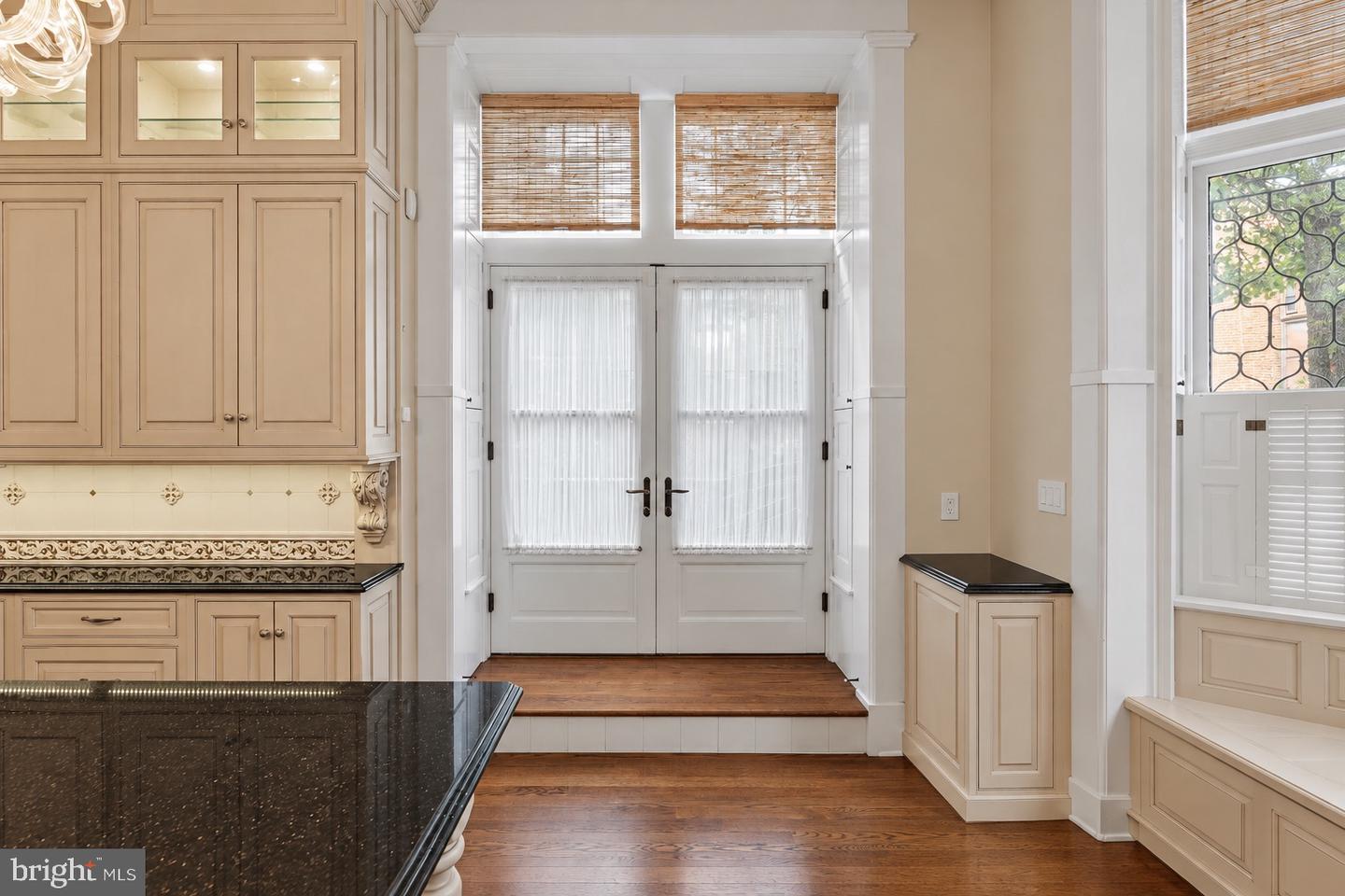 2015 Delancey Pl Property Photo 16