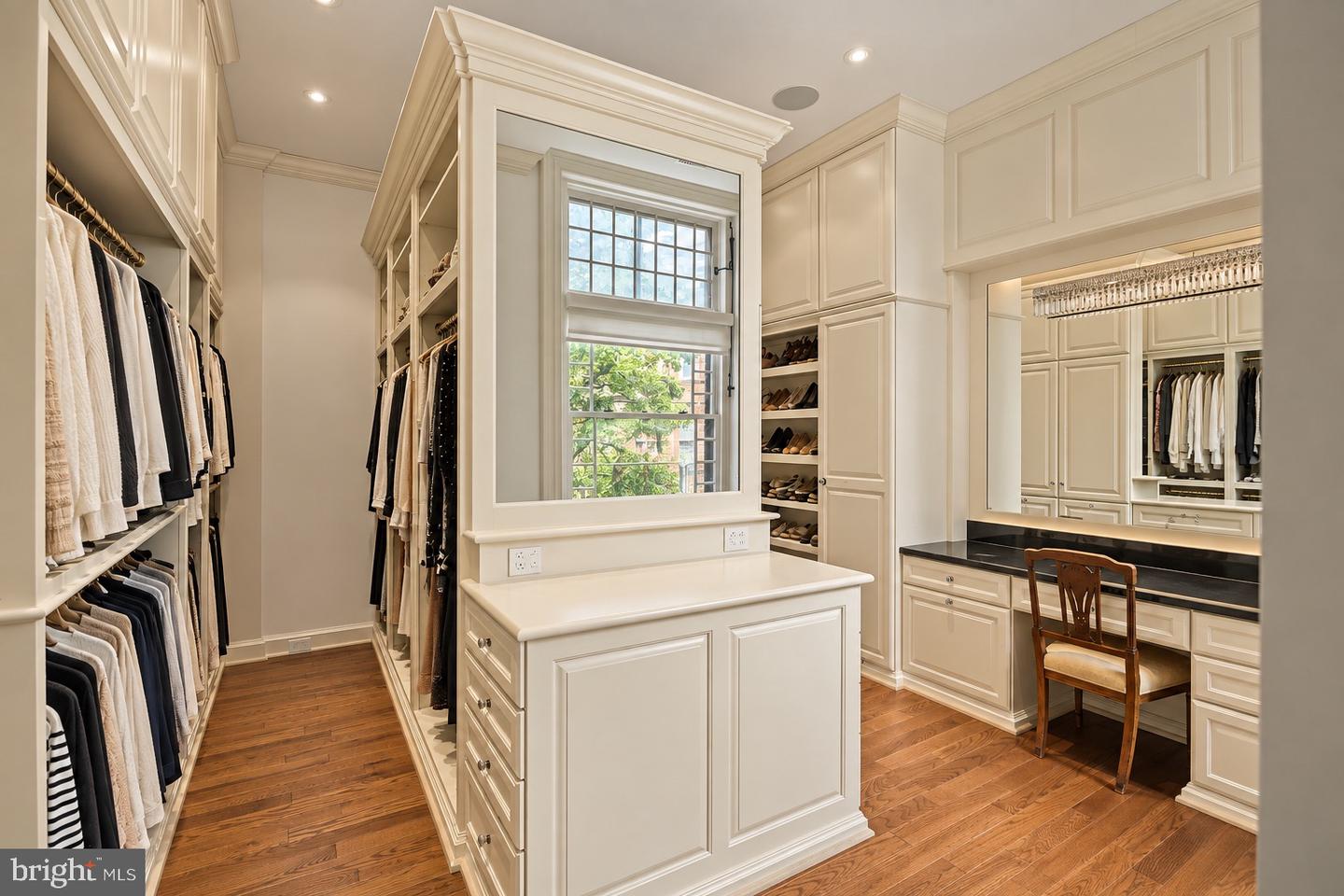 2015 Delancey Pl Property Photo 29