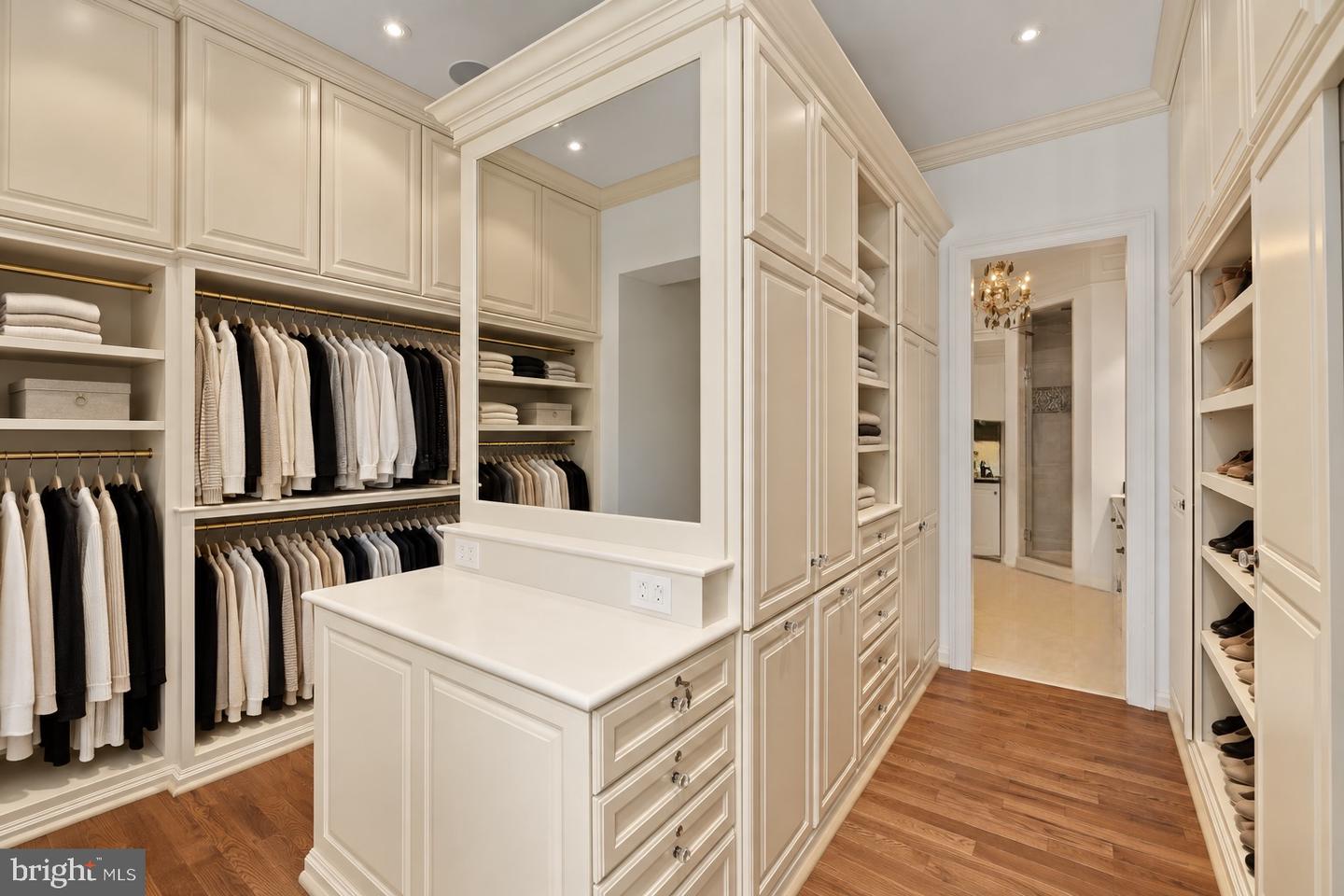2015 Delancey Pl Property Photo 31