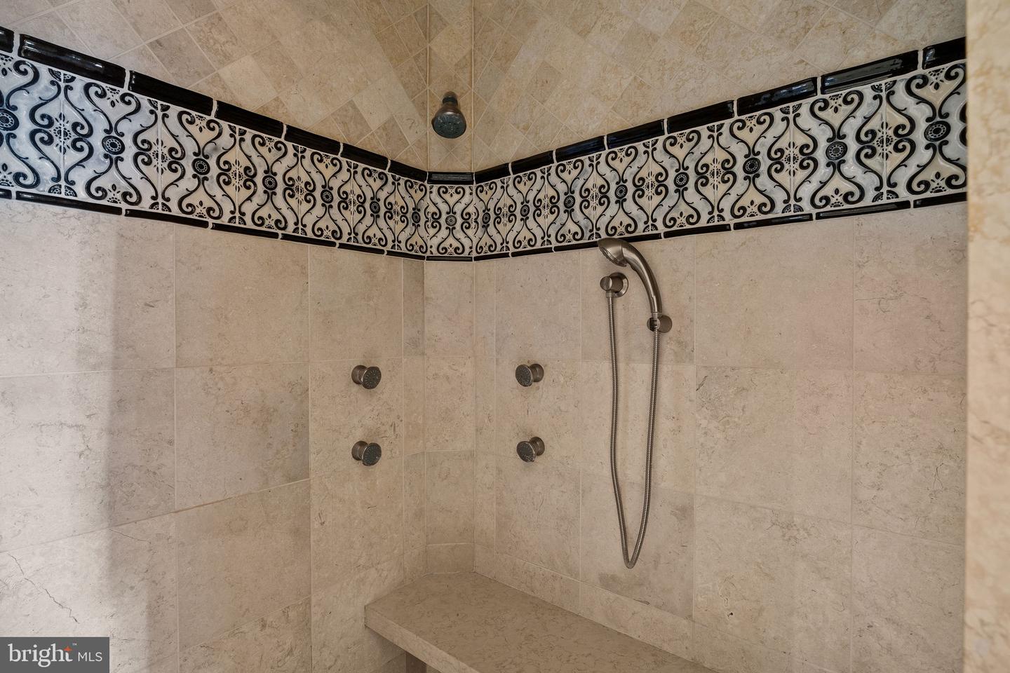 2015 Delancey Pl Property Photo 35