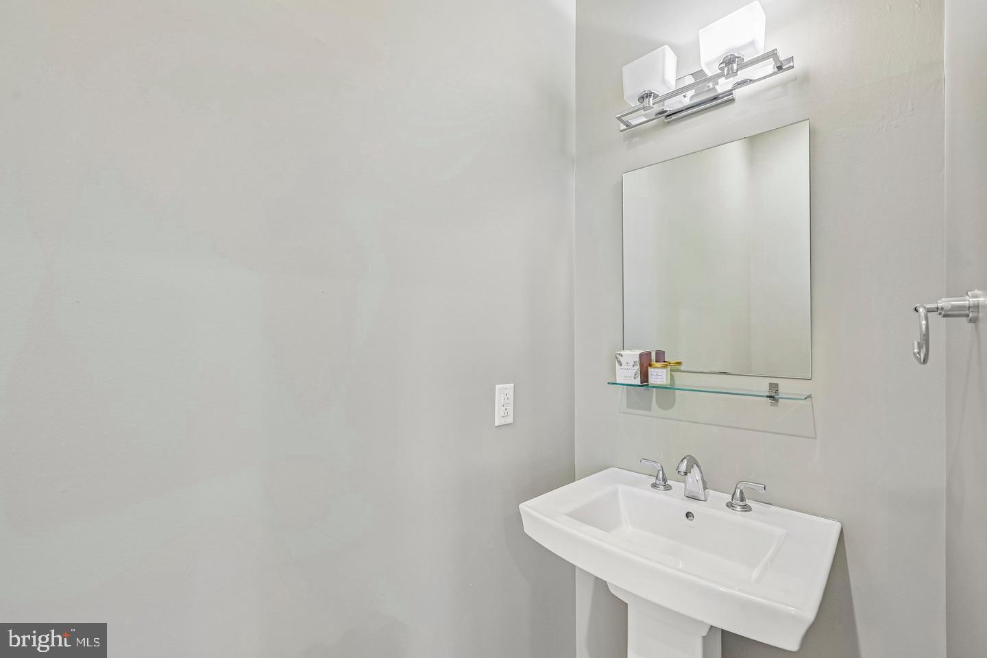 919 N 5th St #20 Property Photo 14